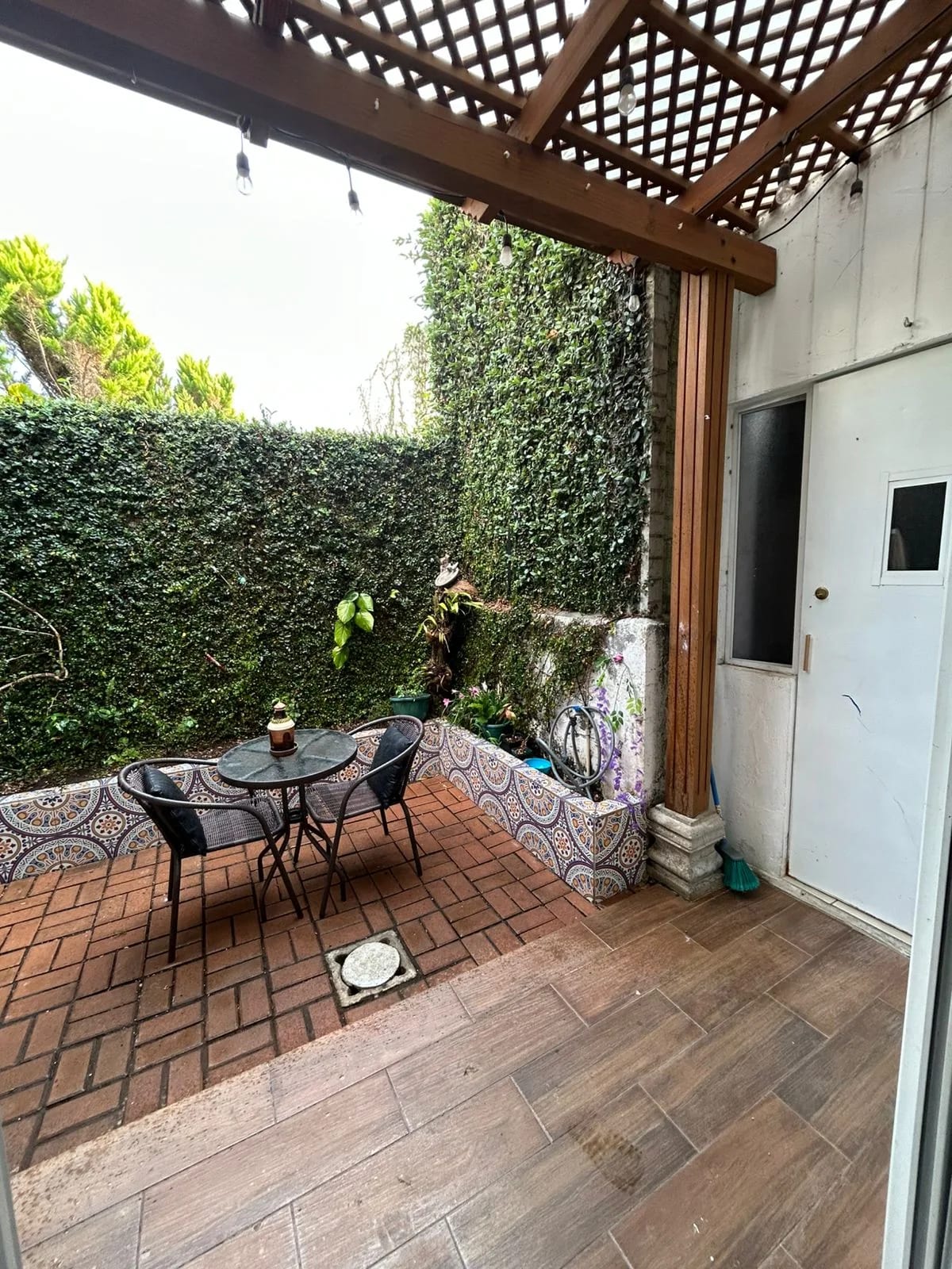 Vendo Bella Casa en Arboretto Cuchilla El Carmen Santa Catarina Pinula — Casa en Venta en Santa Catarina Pinula, Guatemala, Ciudad — foto 4 de 6
