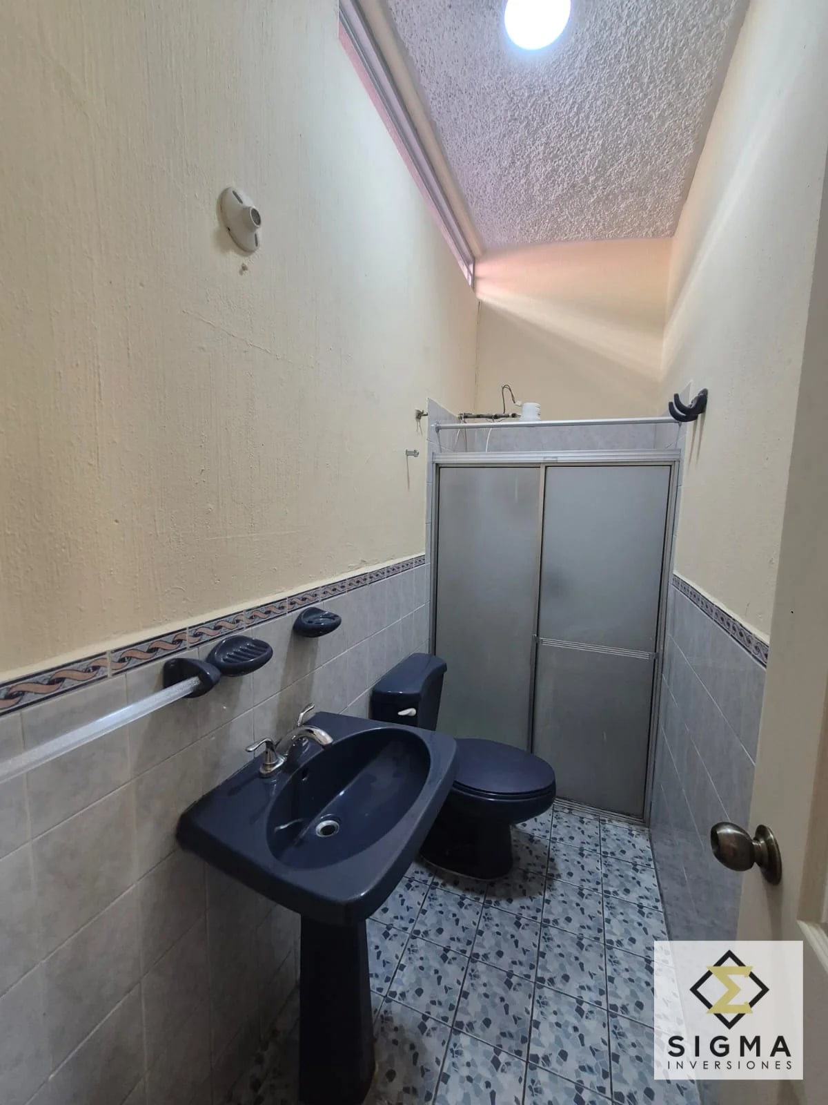 Propiedad con Excelente ubicación en Zona 7, Ciudad de Plata 2 — Casa en Venta en Ciudad de Plata, Zona 7, Guatemala, Ciudad — foto 5 de 9