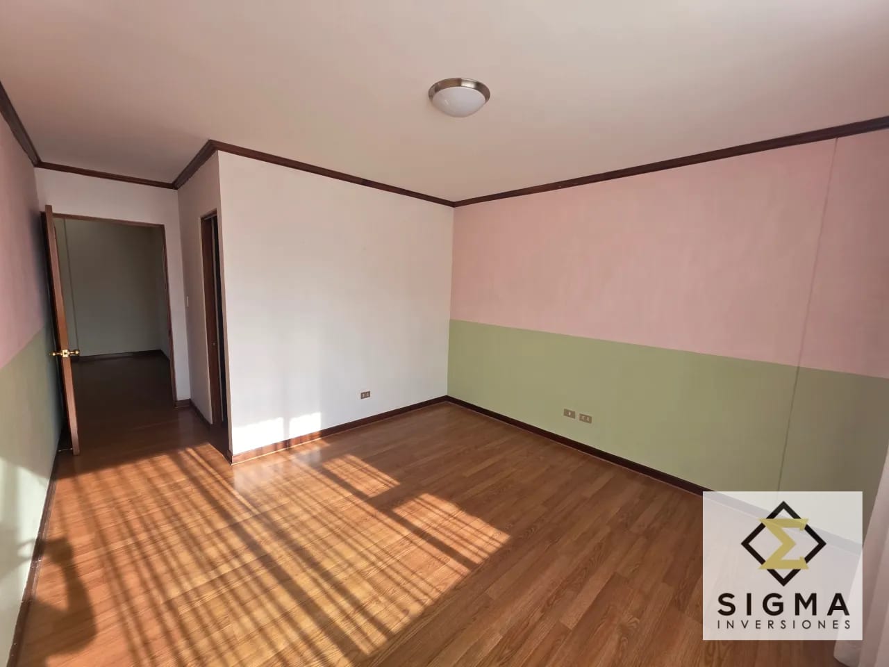 Apartamento en Venta, Zona 10, para remodelar. Cerca de CC La Estación — Apartamento en Venta en Torre Castelar, Zona 10, Guatemala, Ciudad — foto 10 de 17