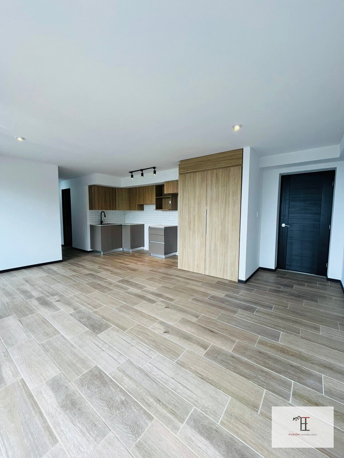 Apartamento para estrenar por Cristo Rey ( Piedra Parada ) Rodeados de bosques !! - 1