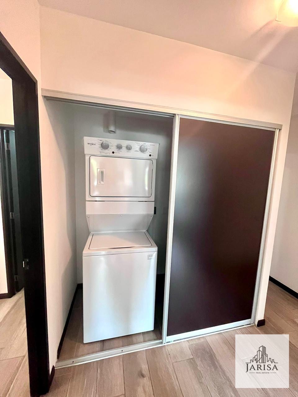 APARTAMENTO EN RENTA EDIFICIO SEGHERIA — Apartamento en Alquiler en Zona 14, Guatemala, Ciudad — foto 13 de 16