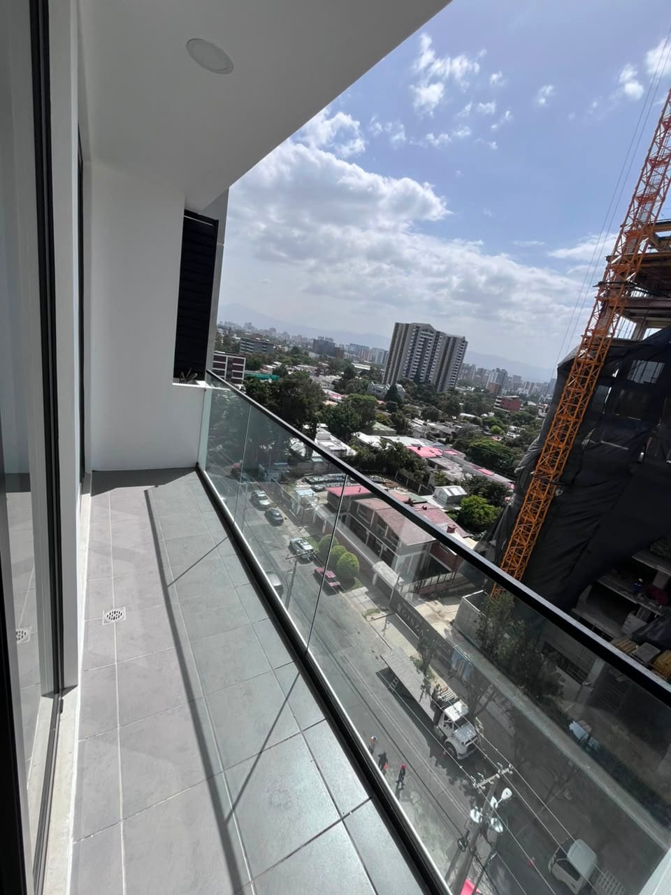Apartamento en Renta Zona 15 — Apartamento en Alquiler en Zona 15, Guatemala, Ciudad — foto 5 de 17