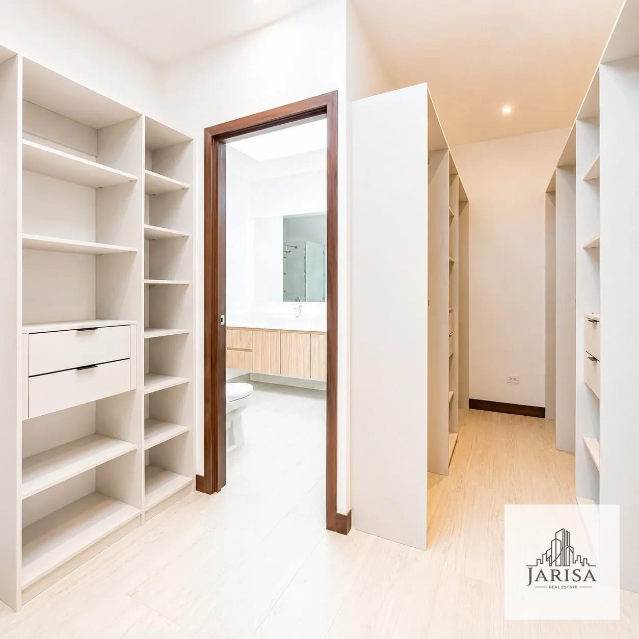 Espectacular Penthouse Zona 15 — Apartamento en Venta en Zona 15, Guatemala, Ciudad — foto 10 de 16