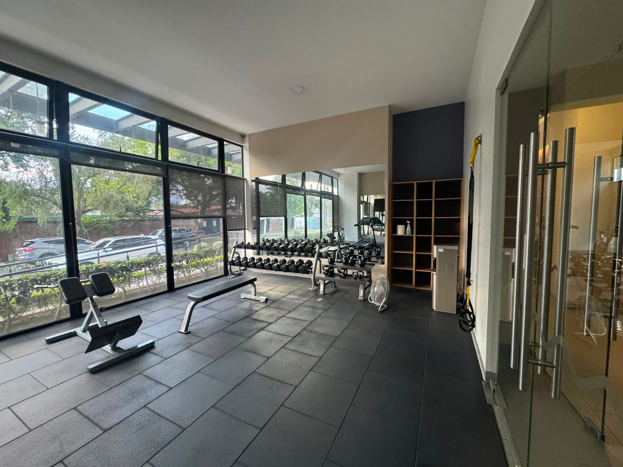 Moderno apartamento en zona 15 — Apartamento en Alquiler en Zona 15, Guatemala, Ciudad — foto 10 de 12
