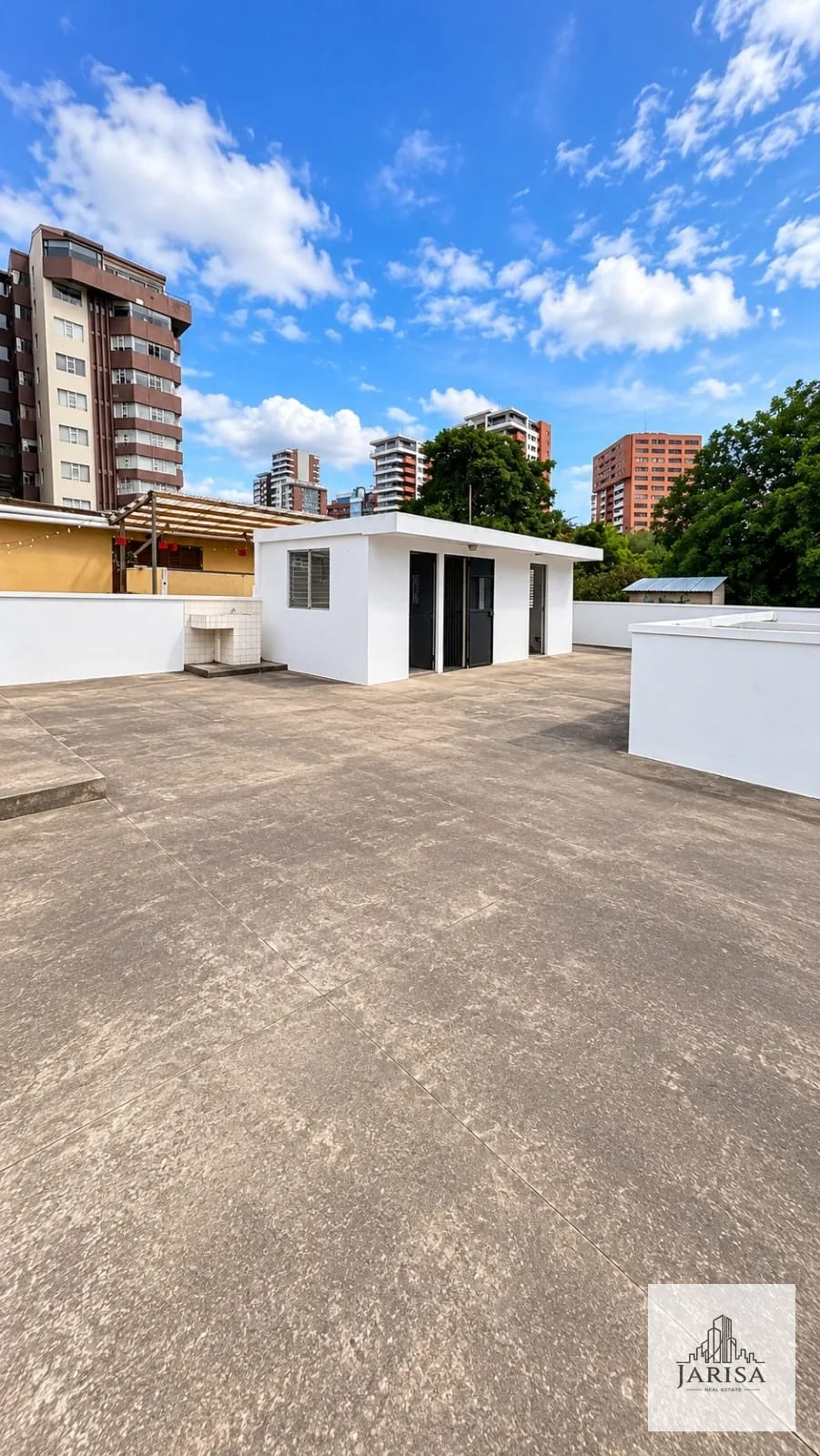 Terraza — Casa en Renta Vivienda u Oficina — Casa en Alquiler en Zona 13, Guatemala, Ciudad — foto 16 de 16