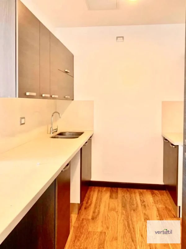 Moderno Apartamento en venta zona 15 - 12