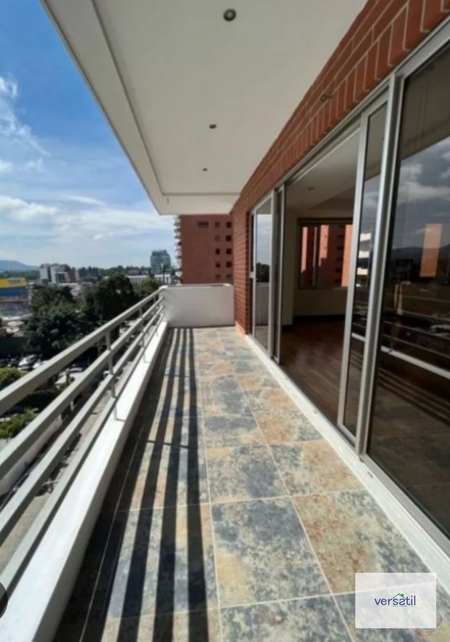 Hermoso Apartamento NIVEL ALTO venta zona 10 - 17