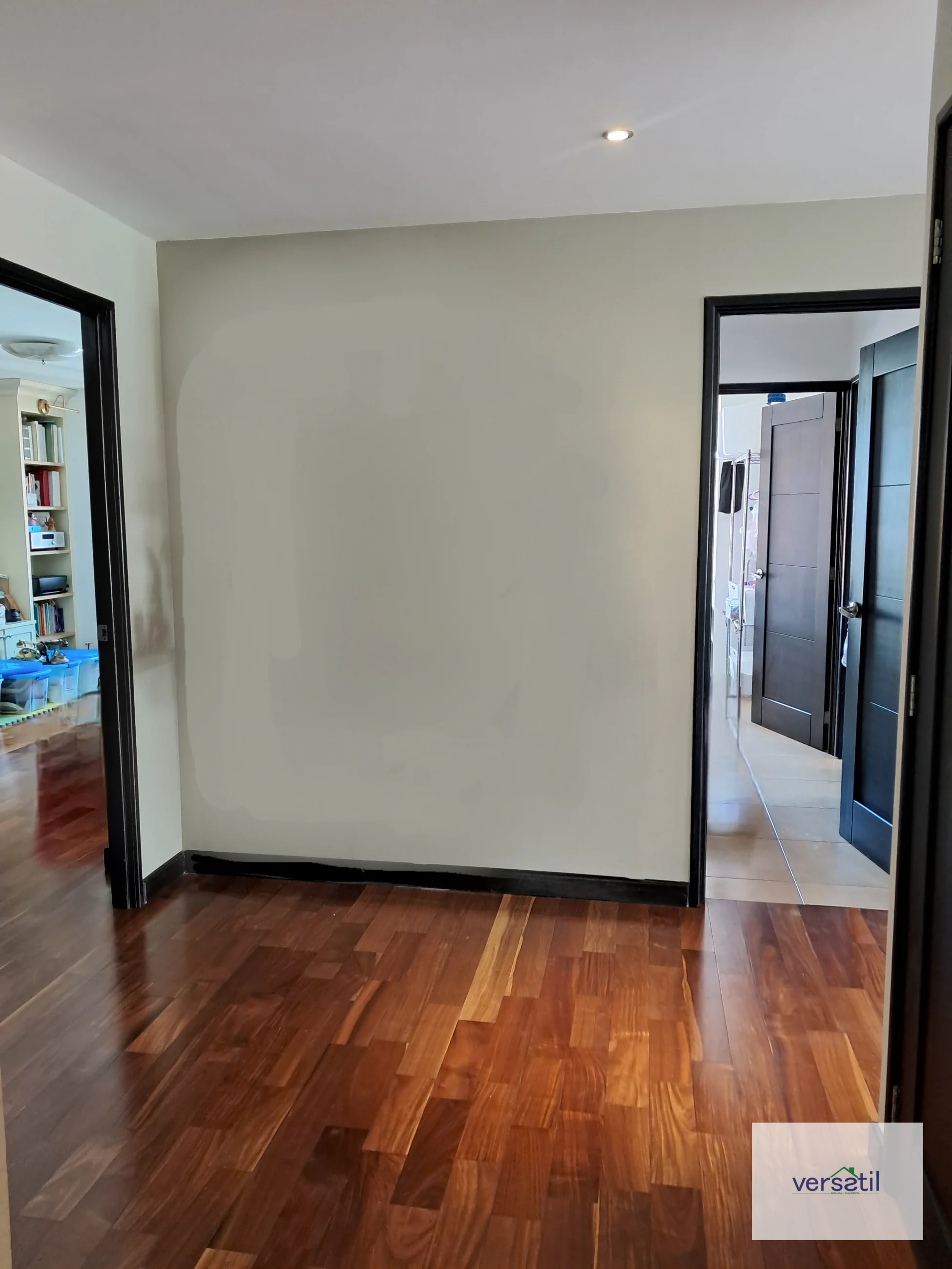 Hermoso Apartamento NIVEL ALTO venta zona 10 - 5