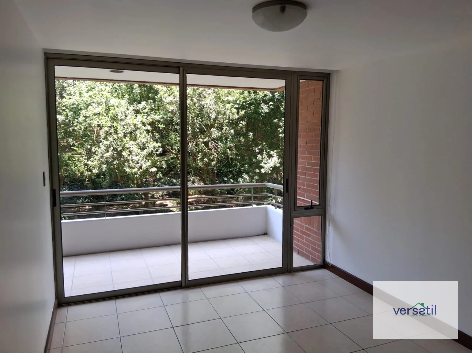 Lindo y amplio Apartamento en alquiler 3 habitaciones - 9