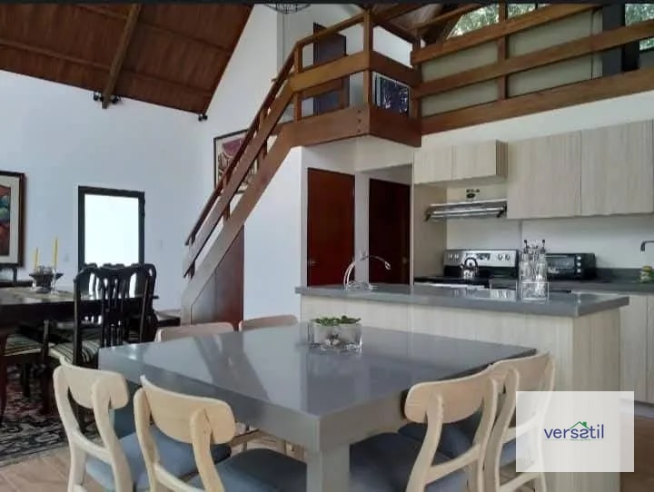 Hermosa Casa tipo Suizo LAS MACADAMIAS — Casa en Venta en San Miguel Dueñas, Sacatepéquez — foto 8 de 15