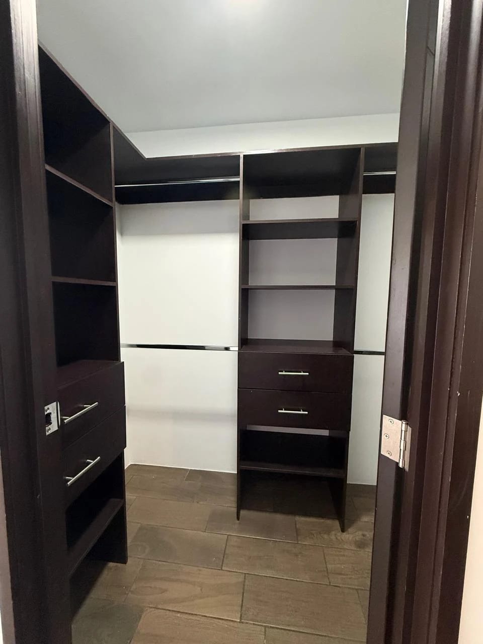 Apto en venta en zona 10!! — Apartamento en Venta en Zona 10, Guatemala, Ciudad — foto 5 de 8