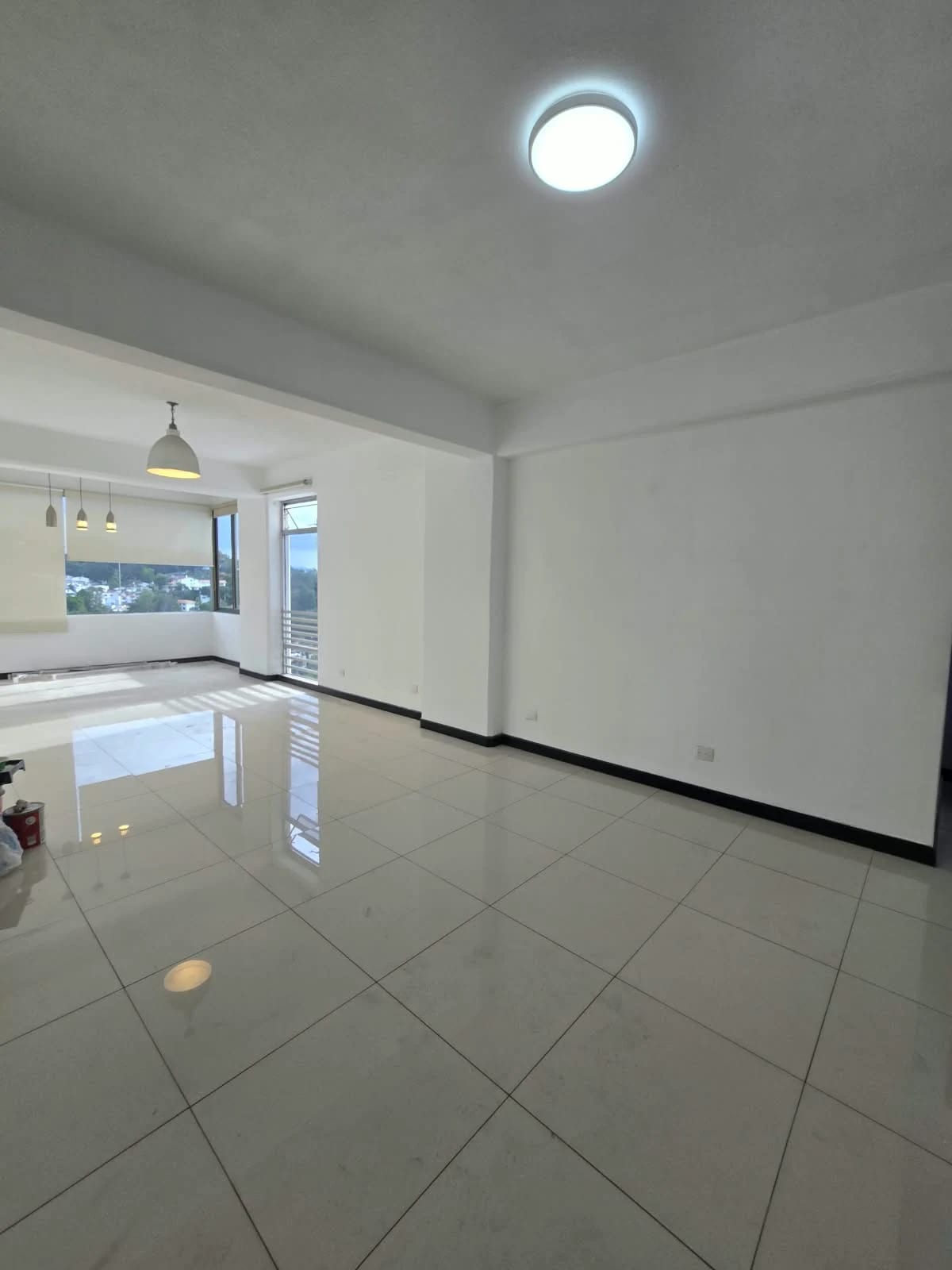 Se alquila amplio apartamento en Zona 15, San Lázaro! — Apartamento en Alquiler en Zona 15, Guatemala, Ciudad — foto 2 de 5