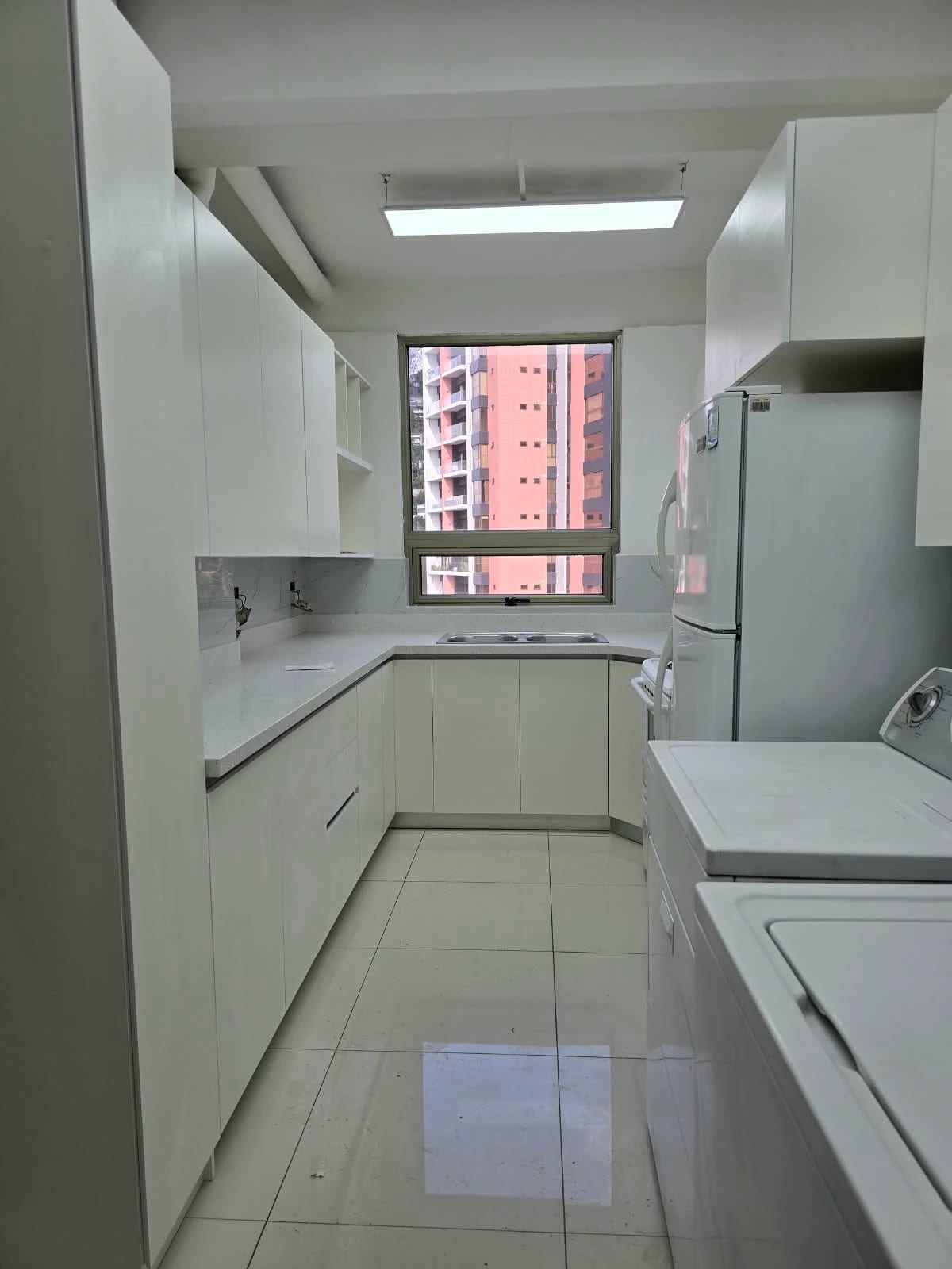 Se alquila amplio apartamento en Zona 15, San Lázaro! — Apartamento en Alquiler en Zona 15, Guatemala, Ciudad — foto 1 de 5