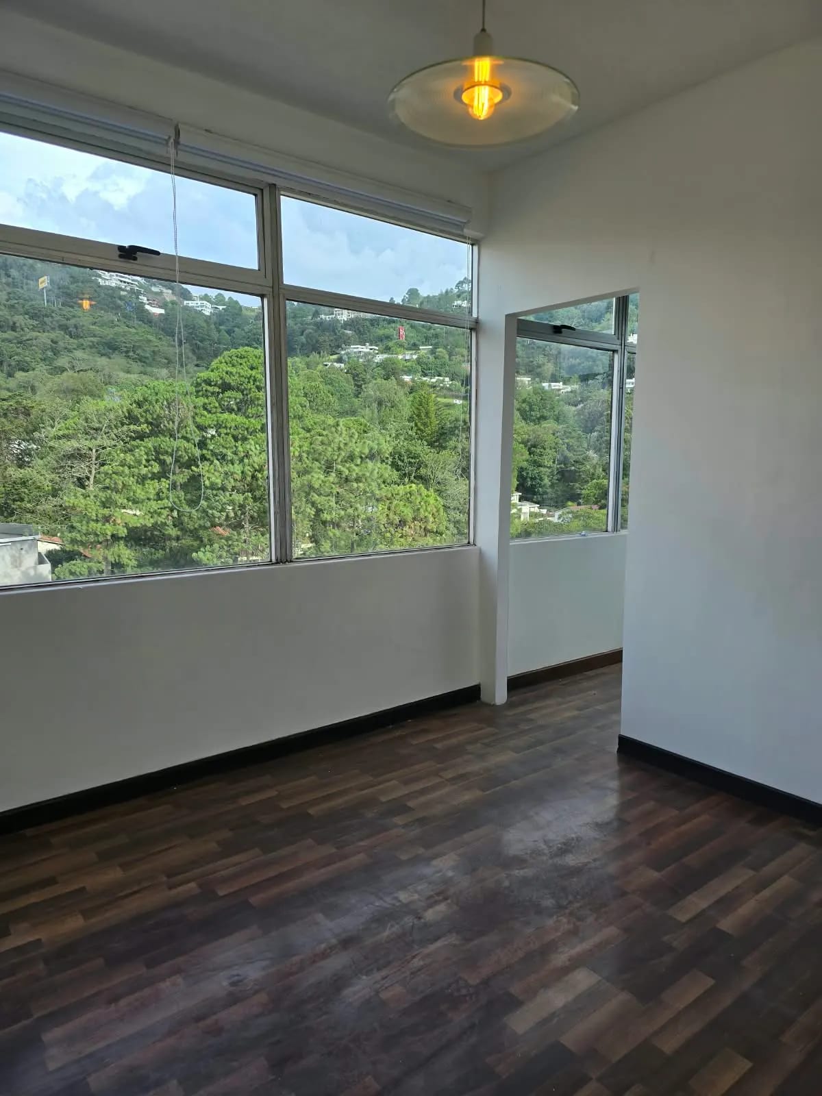 Se alquila amplio apartamento en Zona 15, San Lázaro! — Apartamento en Alquiler en Zona 15, Guatemala, Ciudad — foto 3 de 5