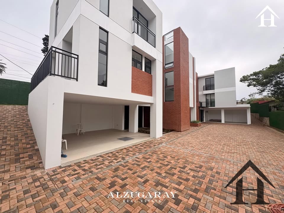 Casa moderna para estrenar Arrazola 1, km17.5 Carr a El Salvador — Casa en Venta en Carretera a El Salvador, Guatemala, Ciudad — foto 1 de 12
