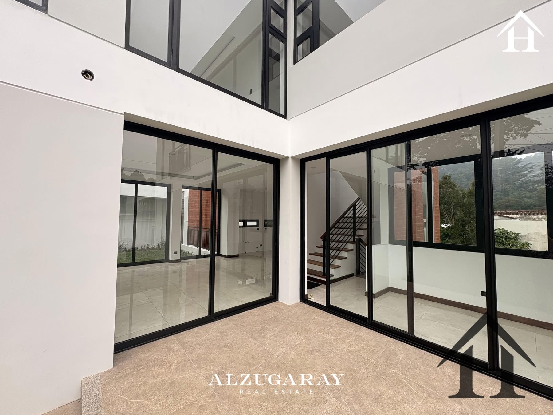 Casa moderna para estrenar Arrazola 1, km17.5 Carr a El Salvador — Casa en Venta en Carretera a El Salvador, Guatemala, Ciudad — foto 4 de 12