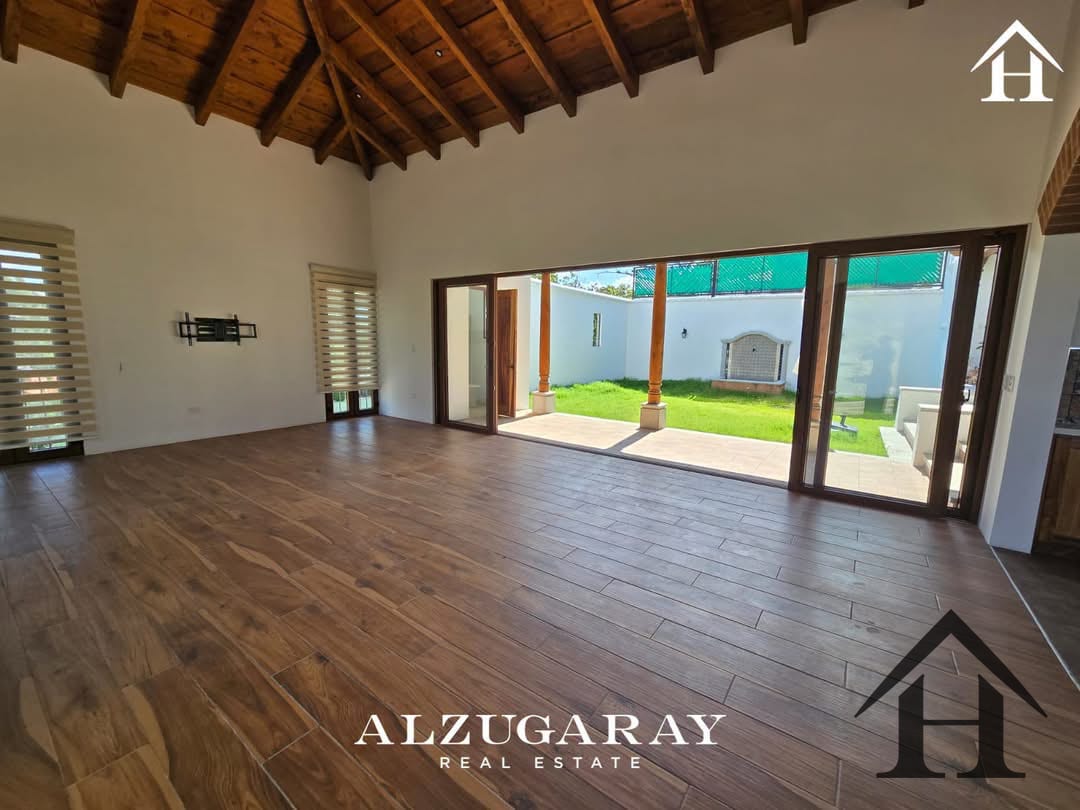 Casa para estrenar condominio santa Delfina — Casa en Venta en Antigua, Sacatepéquez — foto 2 de 12