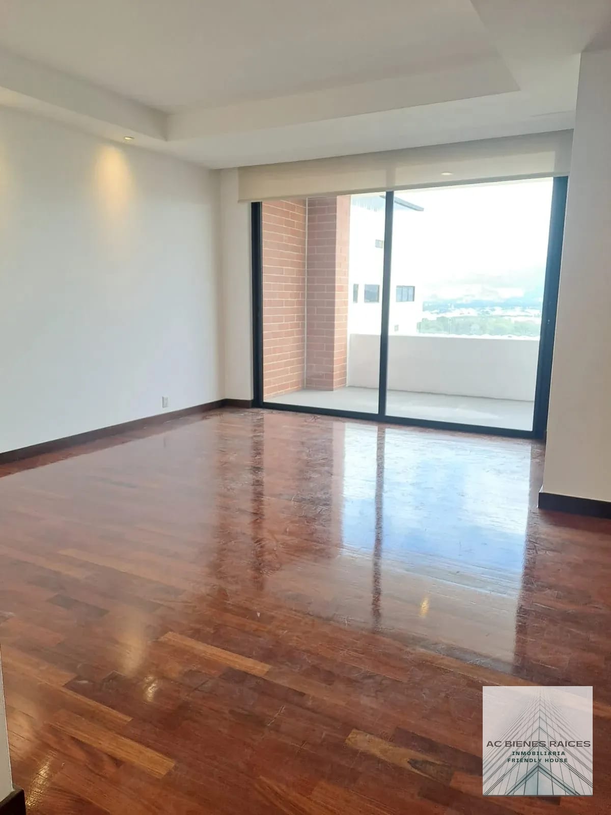 LANTANA ZONA 14 VENTA APARTAMENTO — Apartamento en Venta en Lantana, Zona 14, Guatemala, Ciudad — foto 1 de 15
