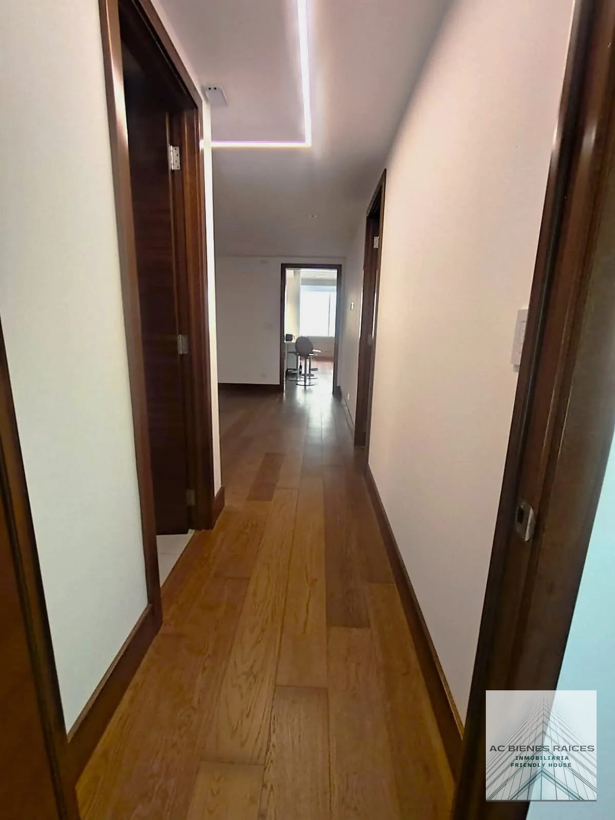 Apice 1 VH1 lindo apto en renta — Apartamento en Alquiler en Zona 15, Guatemala, Ciudad — foto 3 de 14