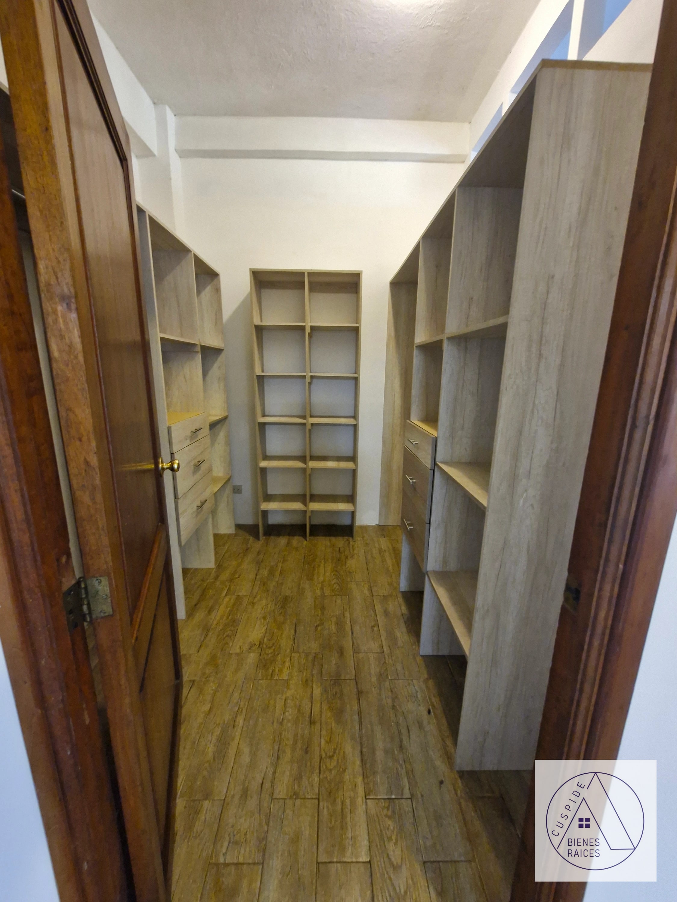 Santa Catarina Pinula, Bellas Luces Apartamento en Renta ideal extranjeros — Apartamento en Alquiler en Bellas Luces, Santa Catarina Pinula, Guatemala, Ciudad — foto 10 de 11