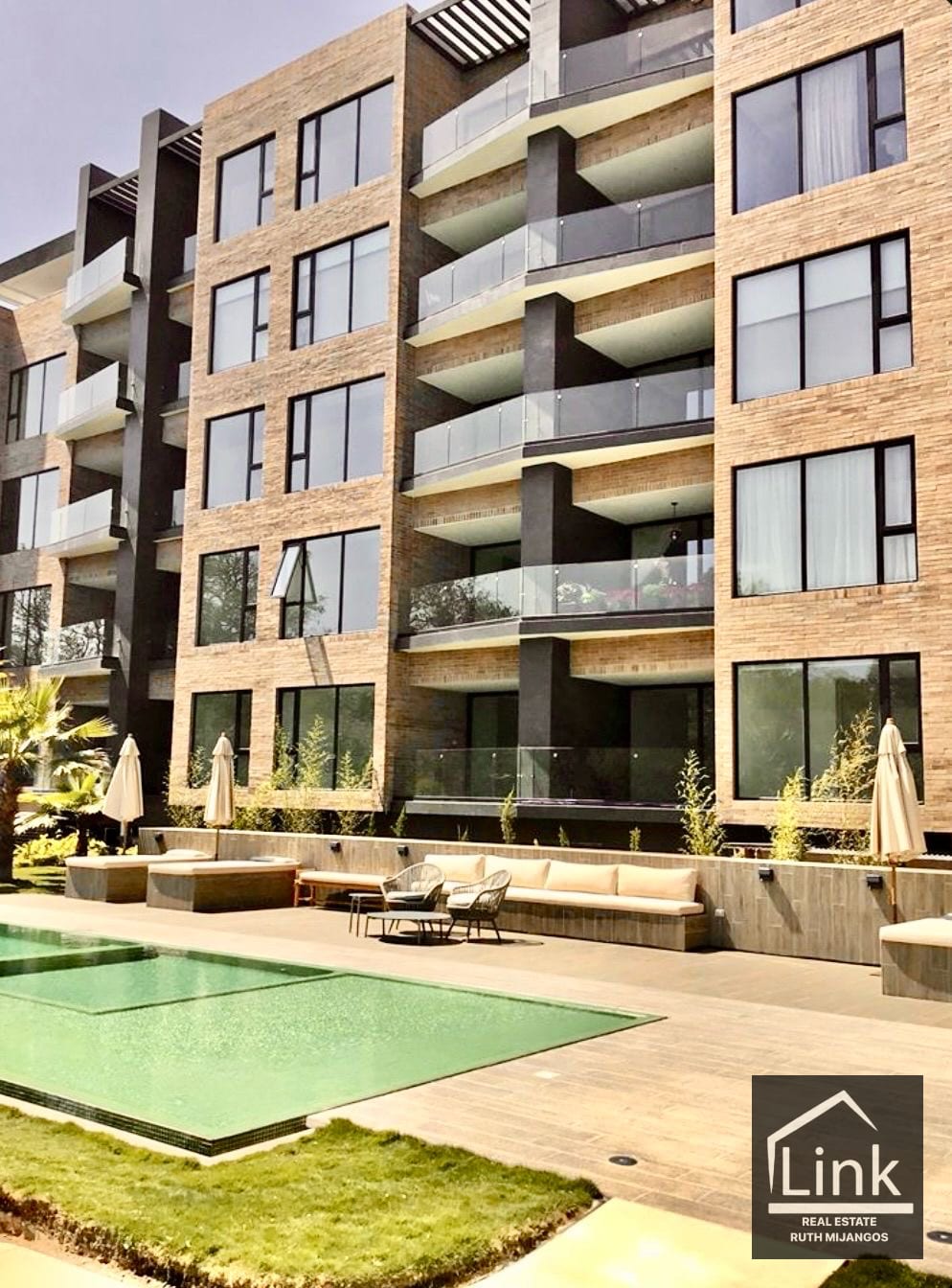 Venta De Apartamento zona 10 RESERVA OAKLAND — Apartamento en Venta en Reserva Oakland, Zona 10, Guatemala, Ciudad — foto 3 de 13