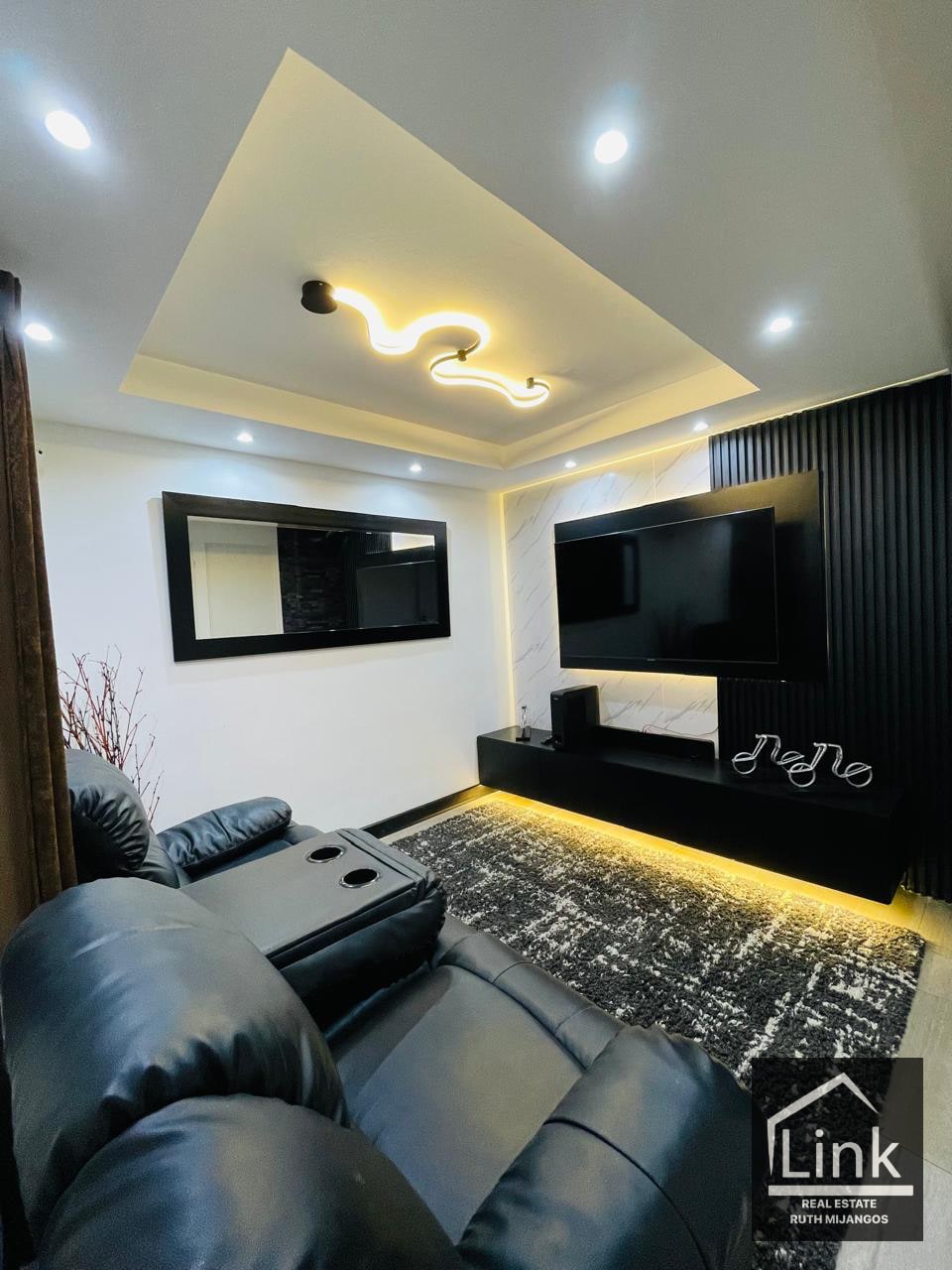 Casa en VENTA SANTA CATARINA PINULA — Casa en Venta en Santa Catarina Pinula, Guatemala, Ciudad — foto 1 de 7