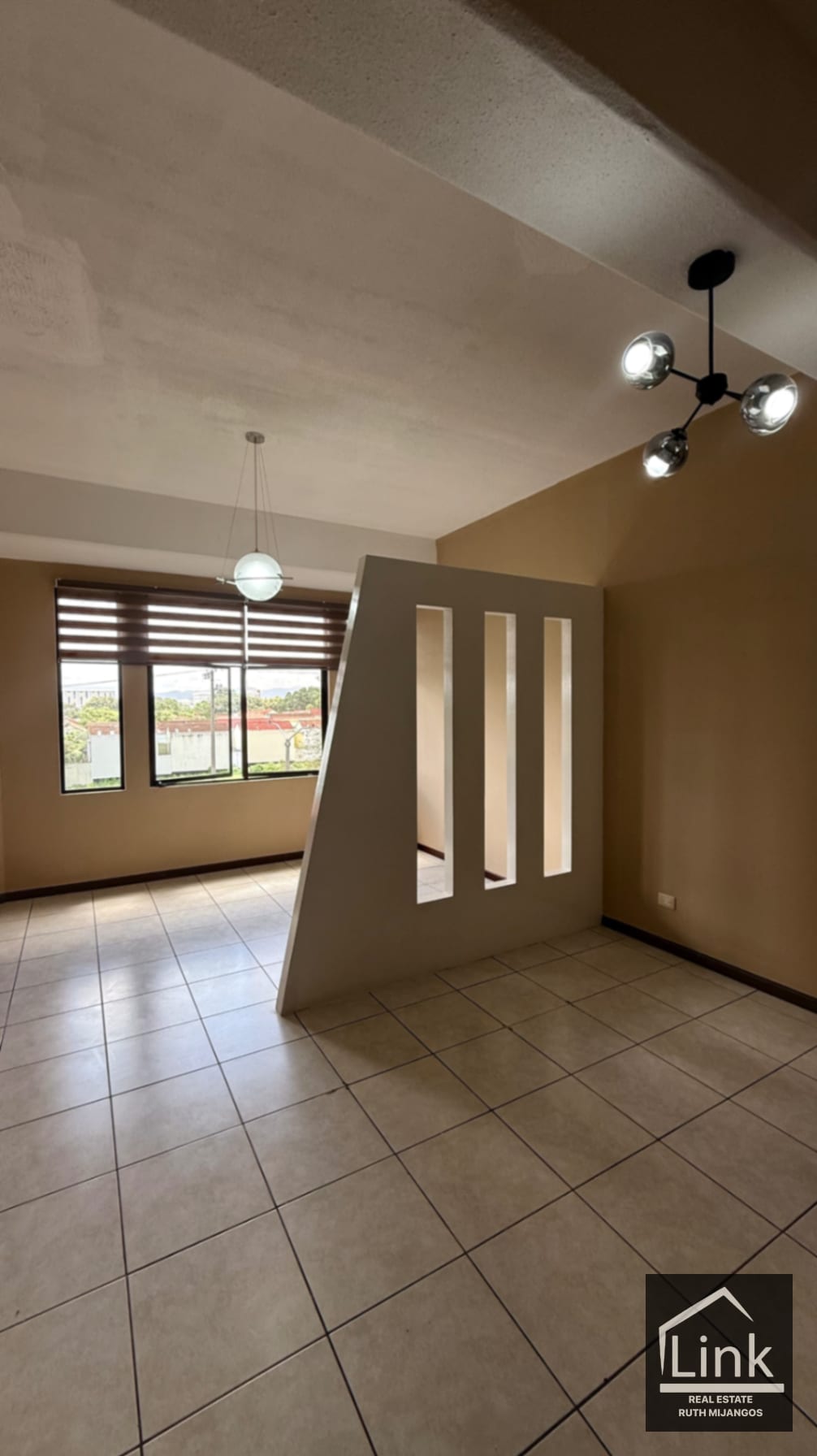 Renta de Apartamento 📍Condado El Naranjo zona 4 Mixco — Apartamento en Alquiler en Condado Naranjo, Zona 4 Mixco, Guatemala, Ciudad — foto 2 de 11