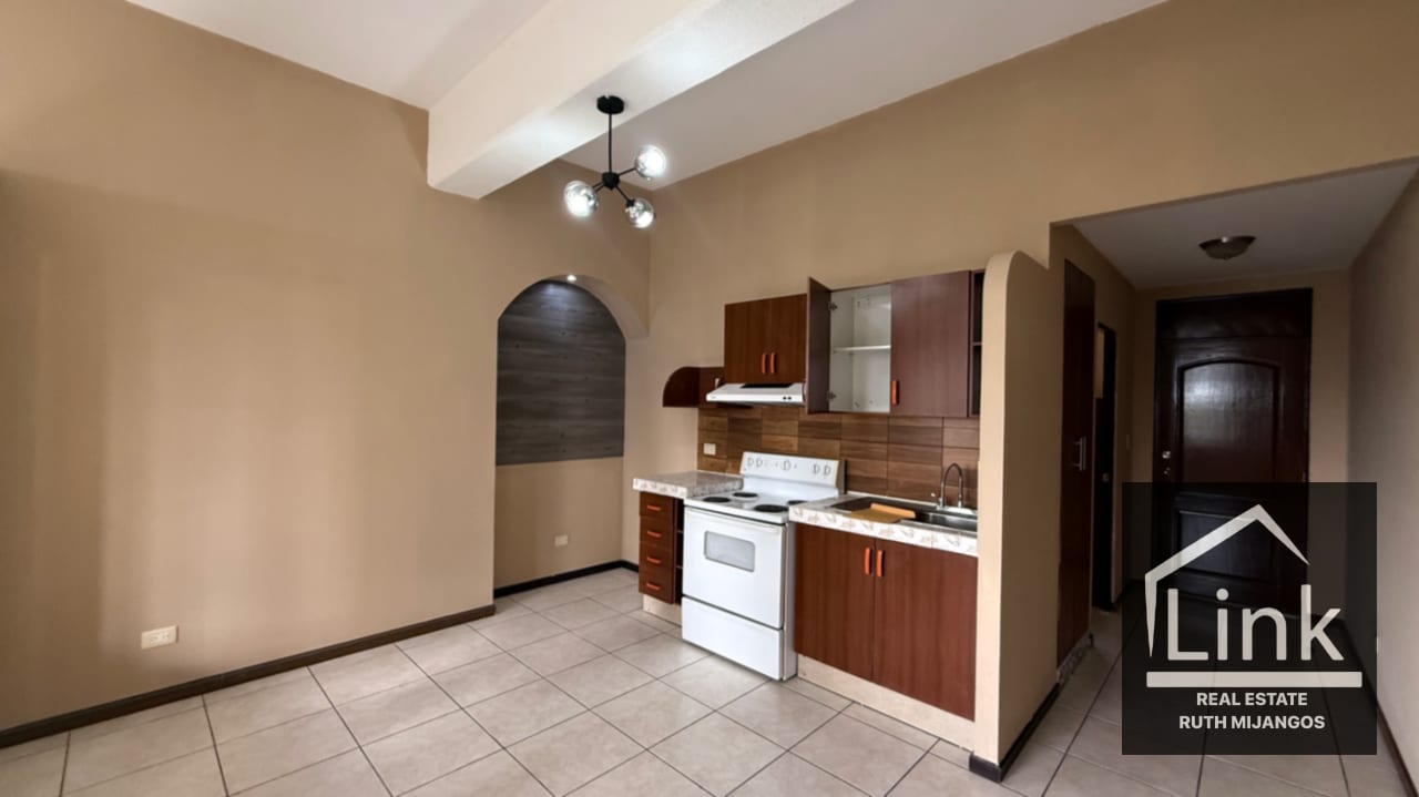 Renta de Apartamento 📍Condado El Naranjo zona 4 Mixco — Apartamento en Alquiler en Condado Naranjo, Zona 4 Mixco, Guatemala, Ciudad — foto 1 de 11