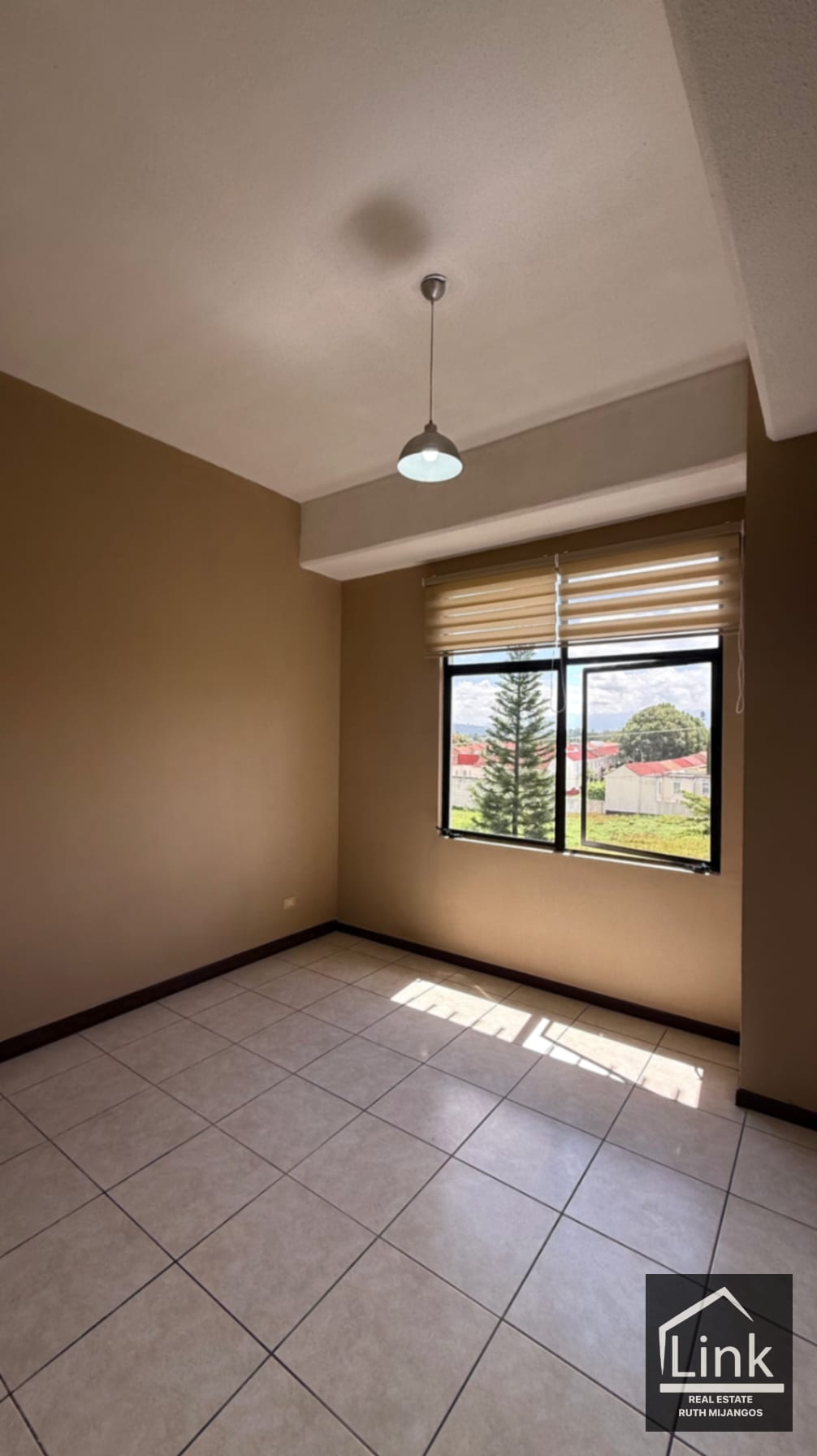 Renta de Apartamento 📍Condado El Naranjo zona 4 Mixco — Apartamento en Alquiler en Condado Naranjo, Zona 4 Mixco, Guatemala, Ciudad — foto 4 de 11