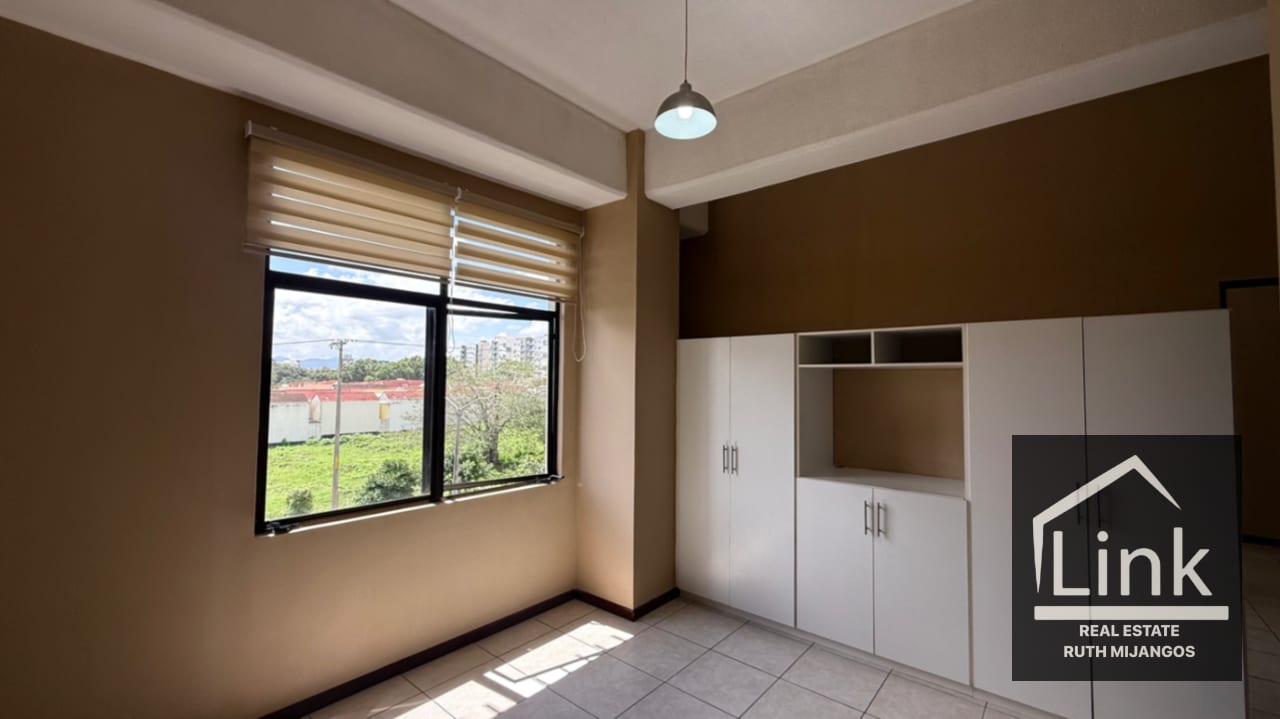 Renta de Apartamento 📍Condado El Naranjo zona 4 Mixco — Apartamento en Alquiler en Condado Naranjo, Zona 4 Mixco, Guatemala, Ciudad — foto 7 de 11