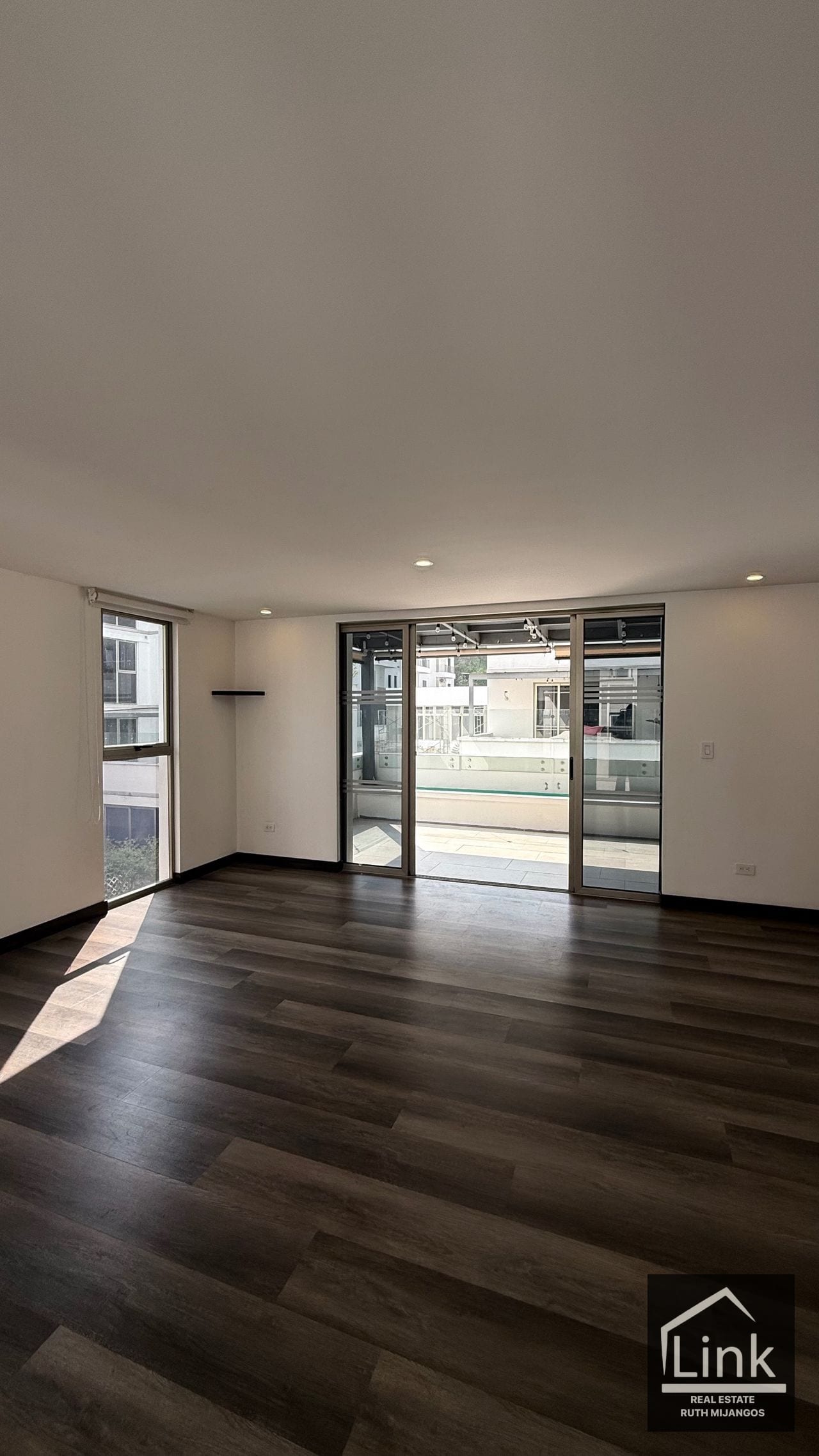 Precioso y Amplio Apartamento en Renta CAÑADAS DE ELGIN Z.13 — Apartamento en Alquiler en Cañadas de Elgin, Zona 13, Guatemala, Ciudad — foto 12 de 15