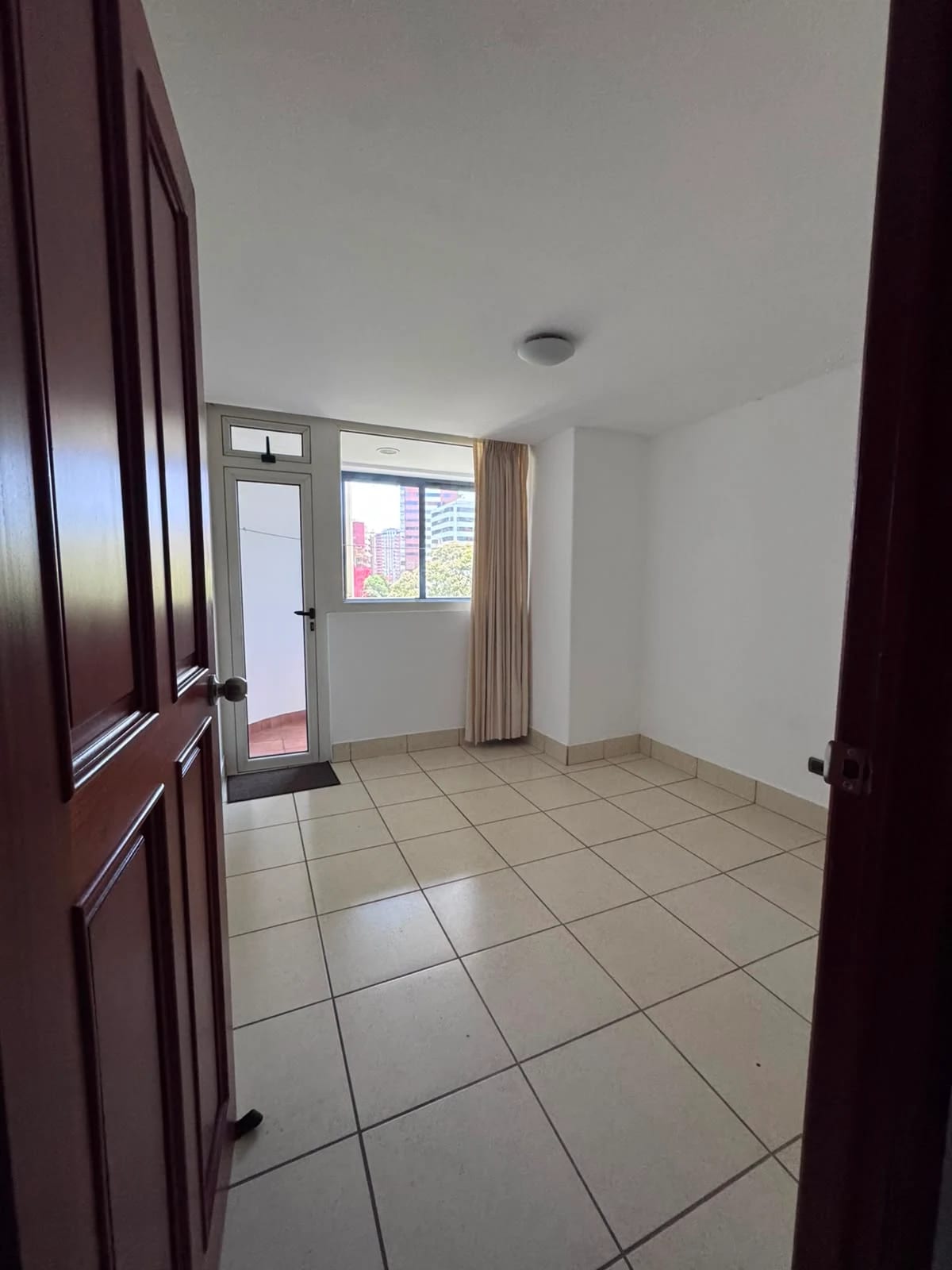 🏙️ APARTAMENTO EN ALQUILER – EDIFICIO MARQUÉS, ZONA 14 — Apartamento en Alquiler en Marqués, Zona 14, Guatemala, Ciudad — foto 17 de 17