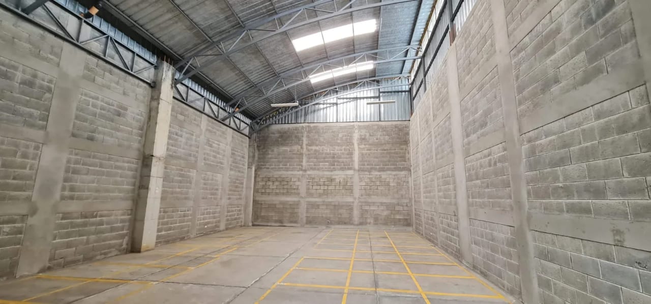 🏢 ¡OFIBODEGA DISPONIBLE PARA ENTREGA INMEDIATA! 🚀EN EL NARANJO — Bodega / Ofibodega en Alquiler en Zona 4 Mixco, Guatemala, Ciudad — foto 1 de 7
