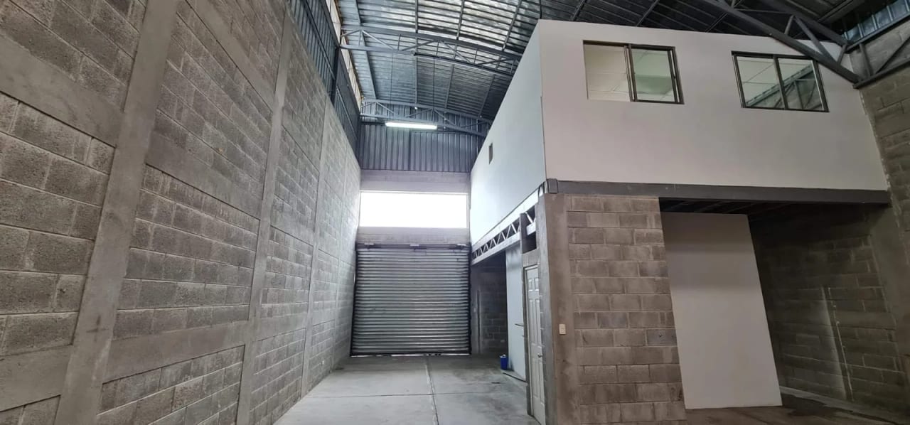 🏢 ¡OFIBODEGA DISPONIBLE PARA ENTREGA INMEDIATA! 🚀EN EL NARANJO — Bodega / Ofibodega en Alquiler en Zona 4 Mixco, Guatemala, Ciudad — foto 6 de 7