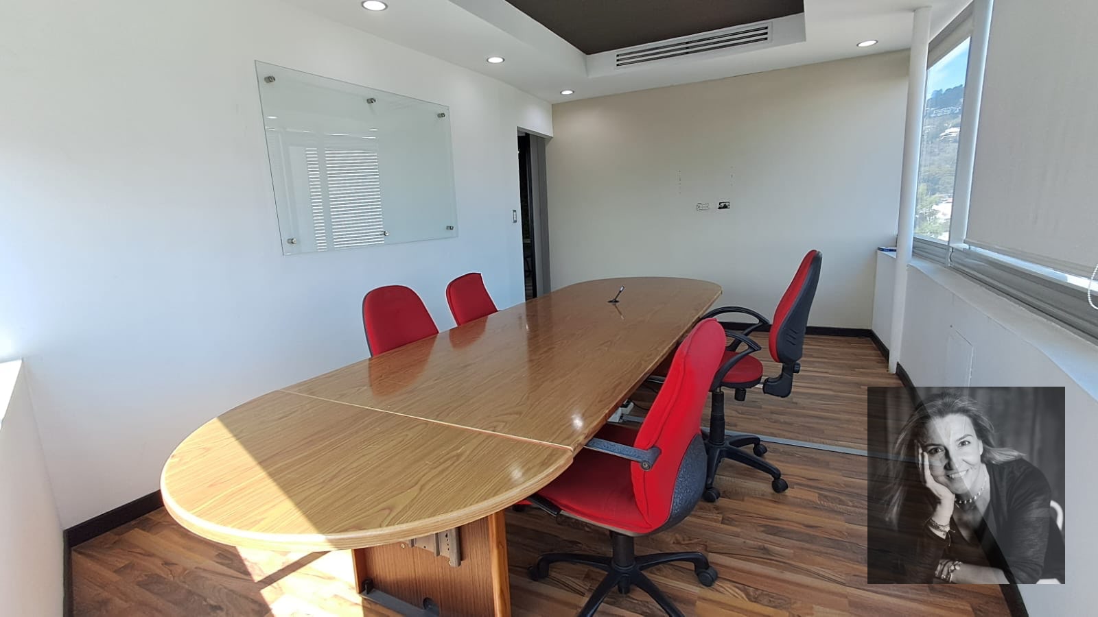 Oficina en renta – Edificio Avante, zona 15 - 10