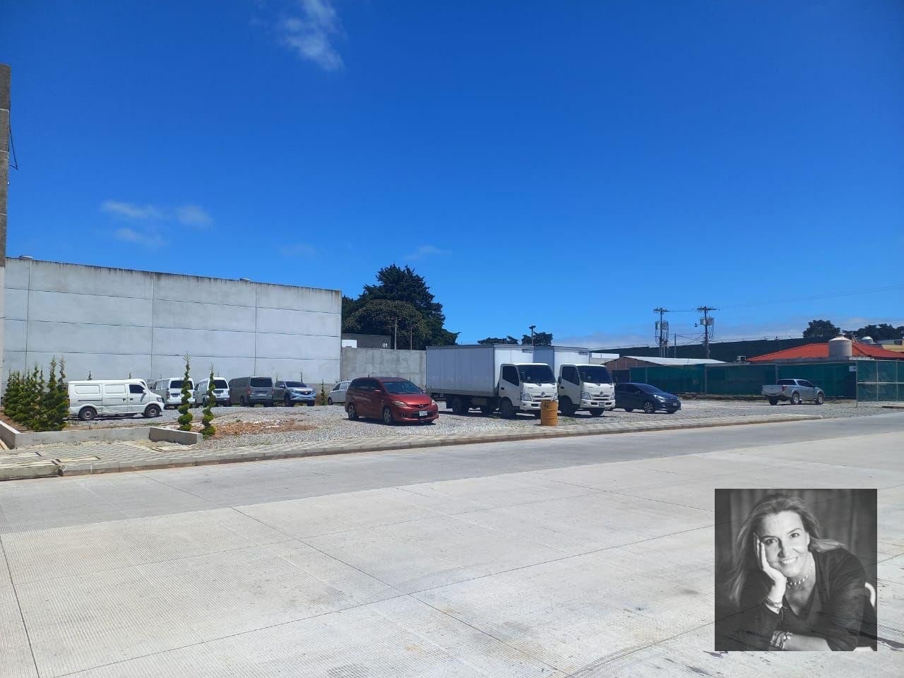 Bodega en Renta| Venta en Zona Industrial –| Km 16.5 CAES — Bodega / Ofibodega en Venta en Carretera a El Salvador, Guatemala, Ciudad — foto 3 de 12