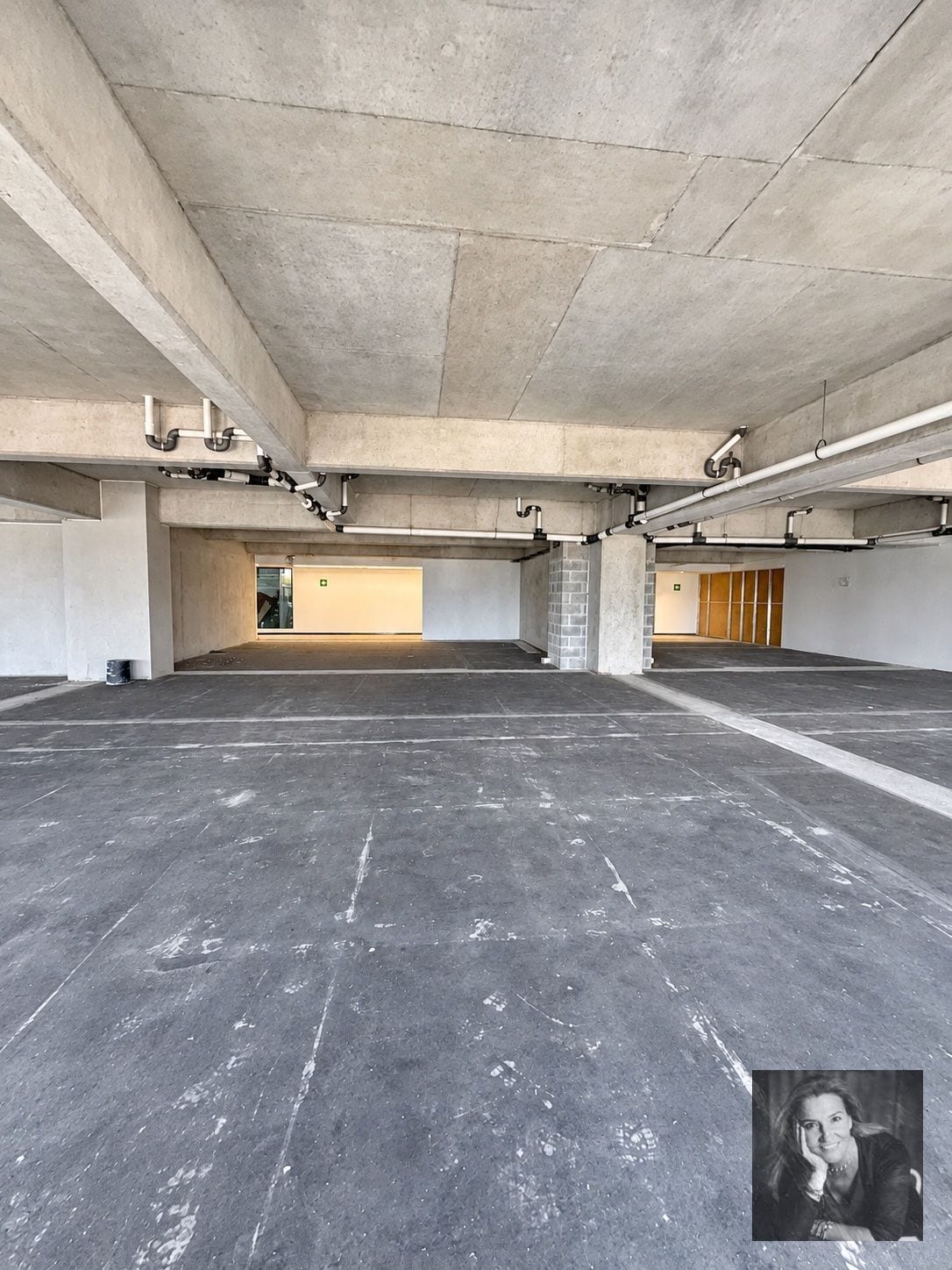 Oficinas en venta Zona 10 Guatemala con parqueos y bodegas — Oficina en Venta en Zona 10, Guatemala, Ciudad — foto 6 de 9