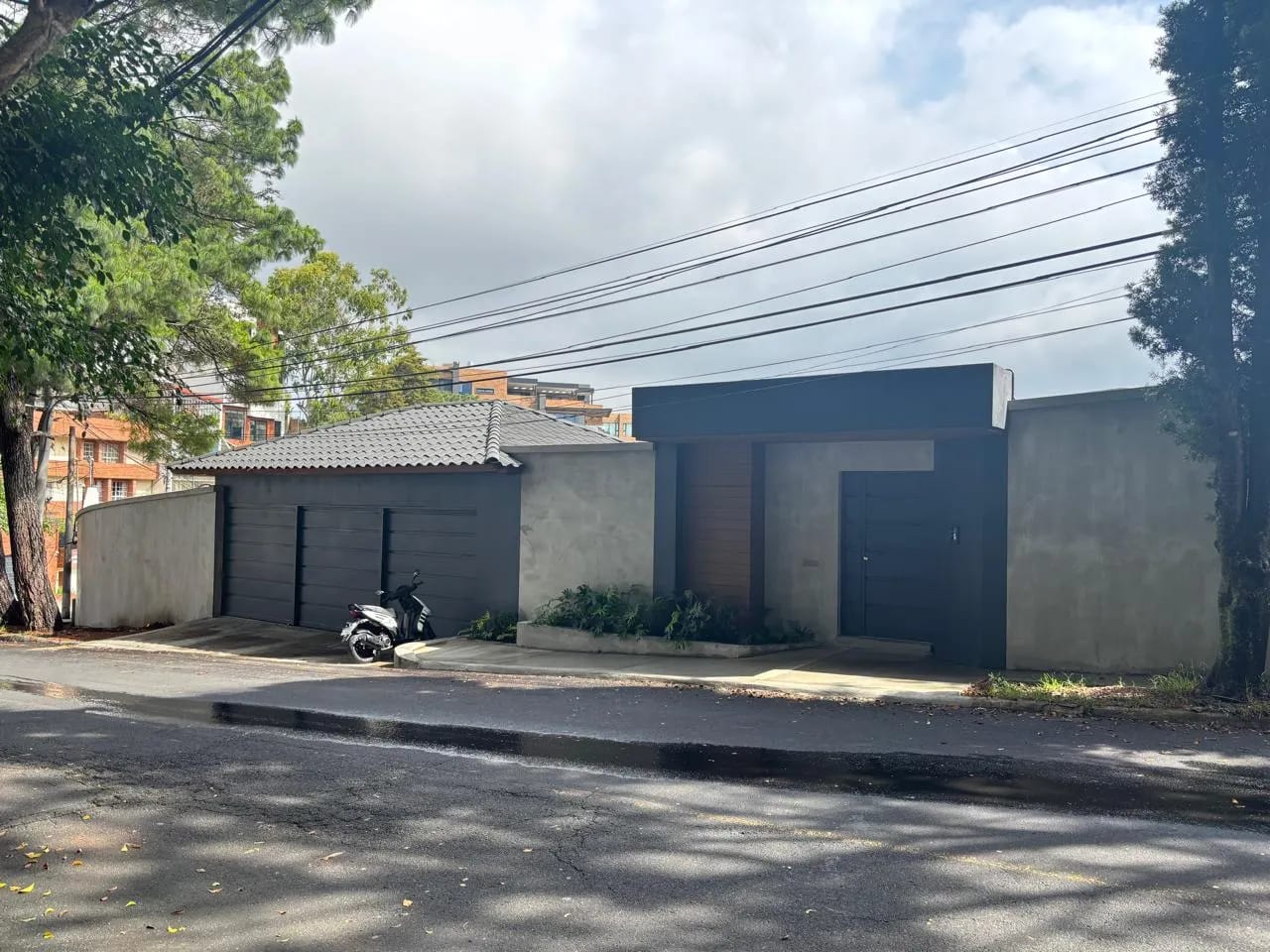 Casa en Venta OAKLAND, Zona 10 — Casa en Venta en Oakland I, Zona 10, Guatemala, Ciudad — foto 1 de 17