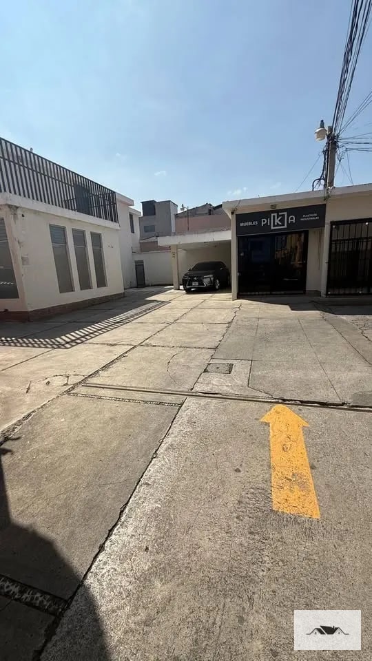 En Renta Casa Zona 10 con 550mts2 — Casa vacacional en Alquiler en Zona 10, Guatemala, Ciudad — foto 1 de 11