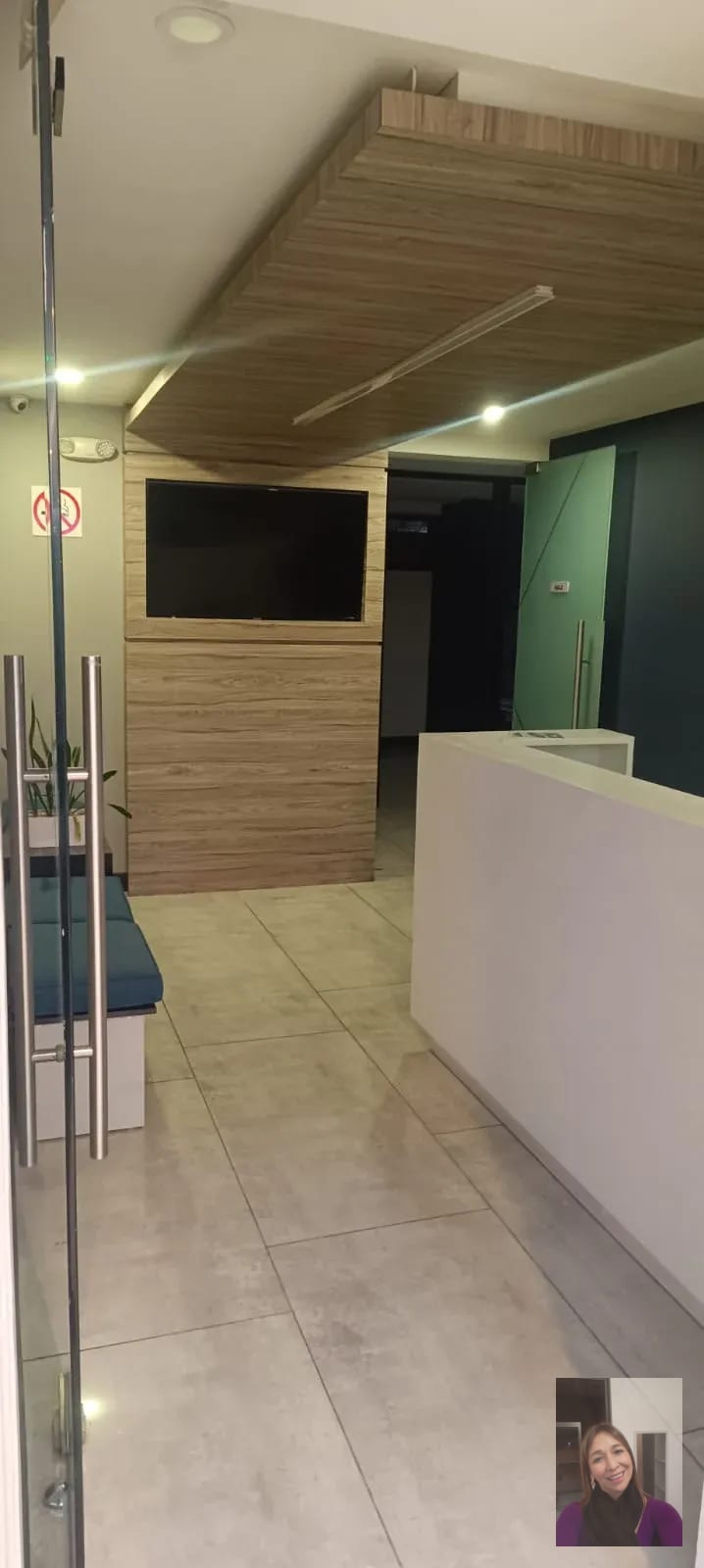 Alquiler Oficinas Géminis equipada con parqueos — Oficina en Alquiler en Zona 10, Guatemala, Ciudad — foto 6 de 10