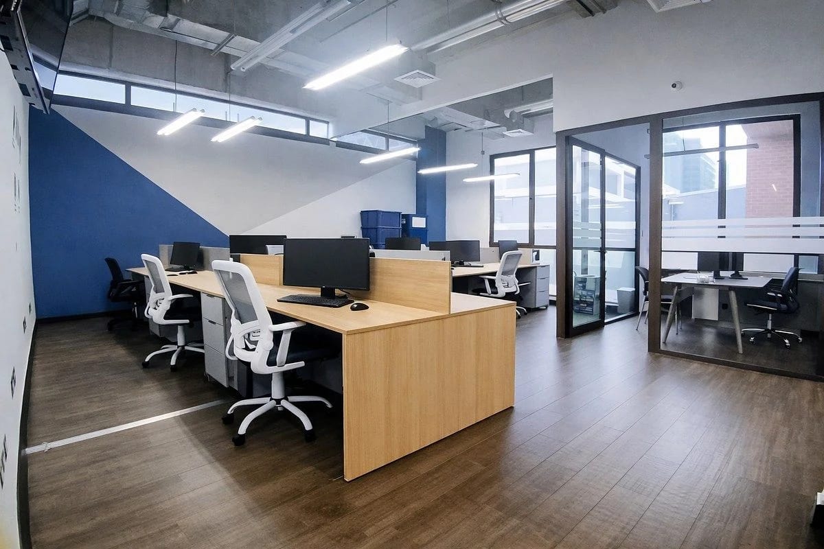 Oficina corporativa (piso completo) en Zona 10 | 579.82 m² | 14 parqueos — Oficina en Venta en Terraesperanza, Zona 10, Guatemala, Ciudad — foto 9 de 17