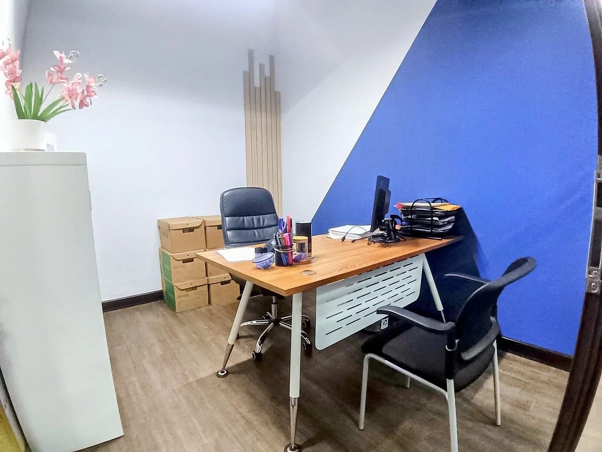 Oficina corporativa (piso completo) en Zona 10 | 579.82 m² | 14 parqueos — Oficina en Venta en Terraesperanza, Zona 10, Guatemala, Ciudad — foto 10 de 17
