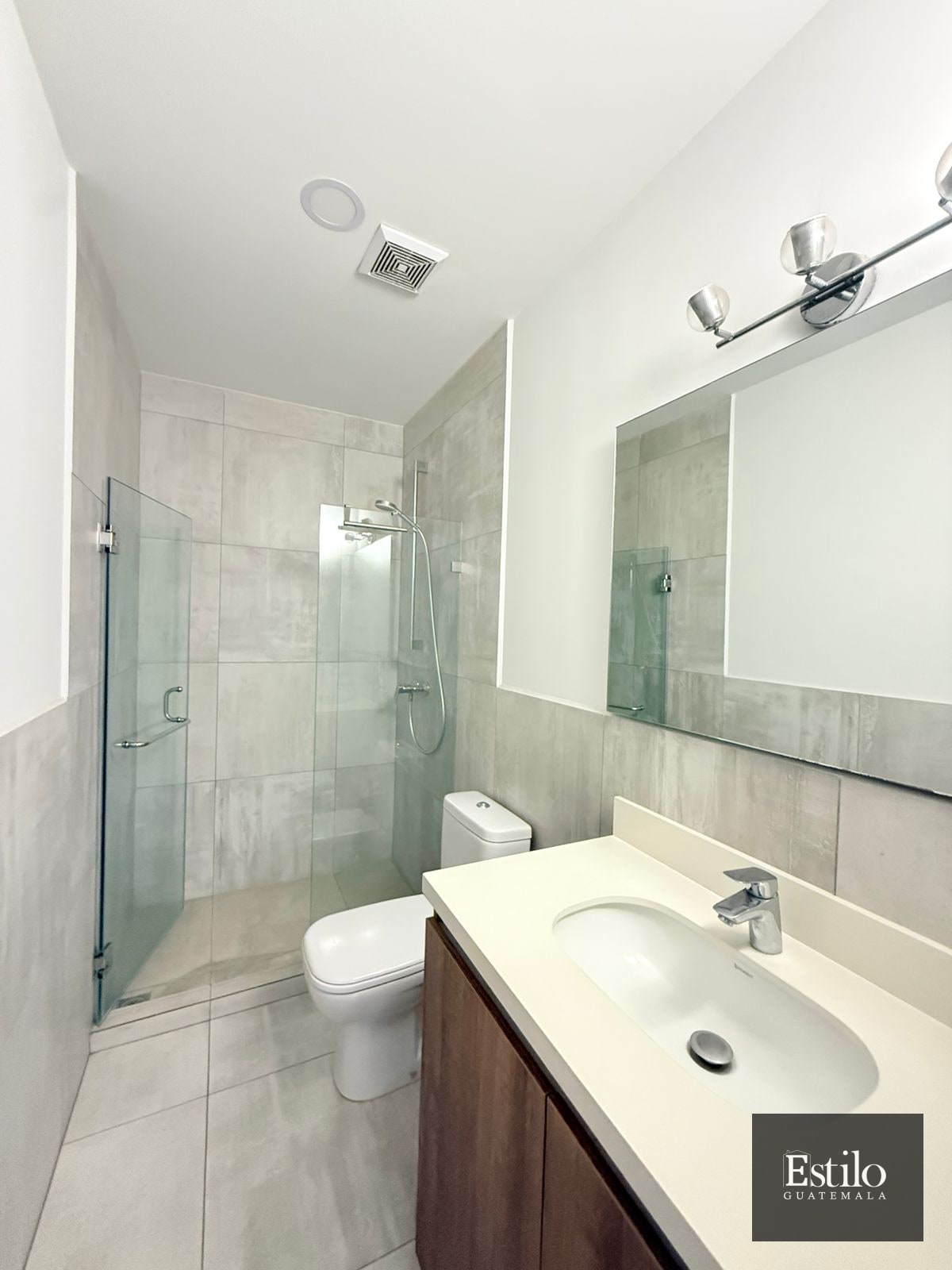 Precioso Apartamento Con Dorm De Servicio Z.10 - 16