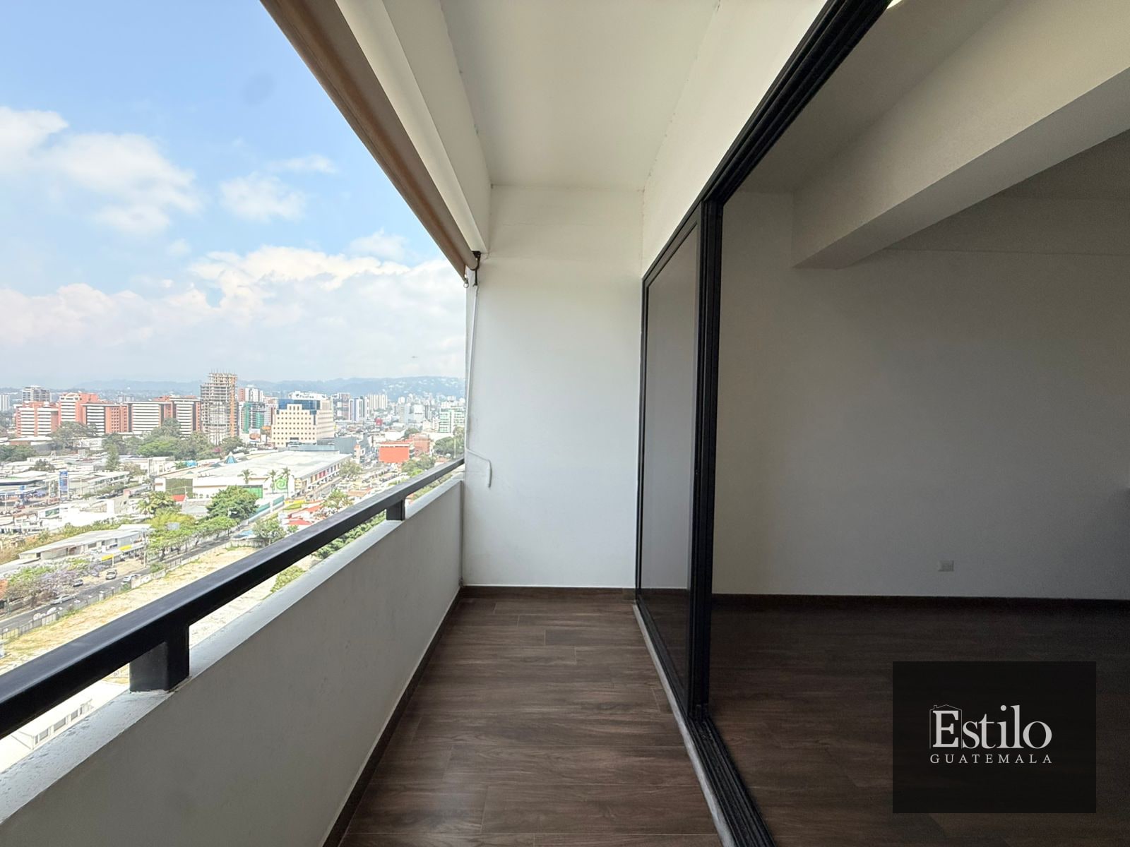 Precioso Apartamento Con Dorm De Servicio Z.10 - 1