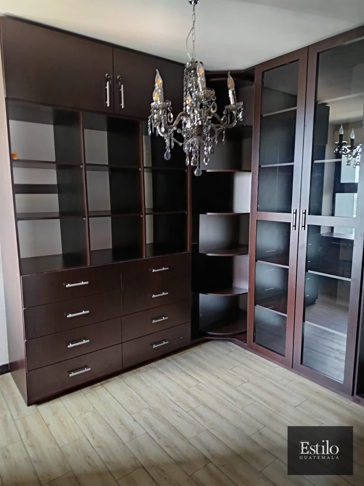 Hermoso Apartamento Con Amplio Balcón - 4