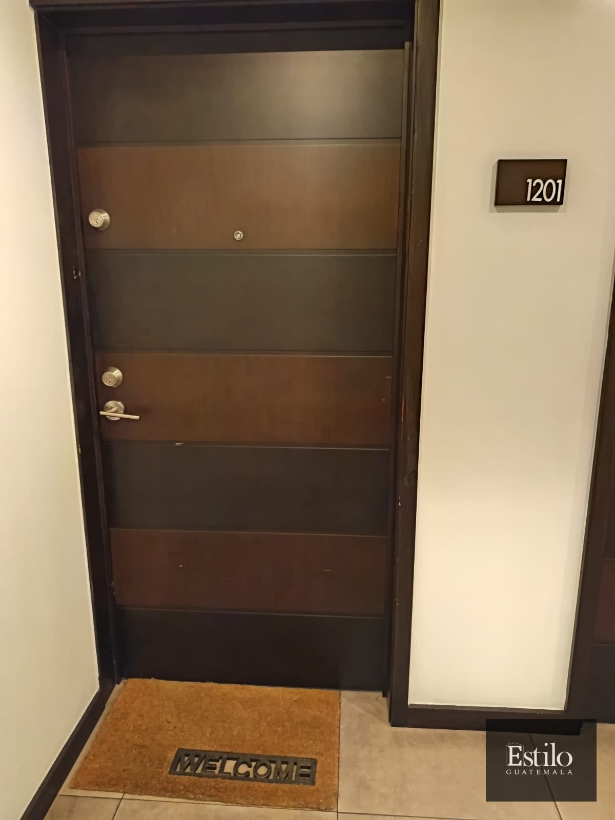 Hermoso Apartamento Con Amplio Balcón - 13