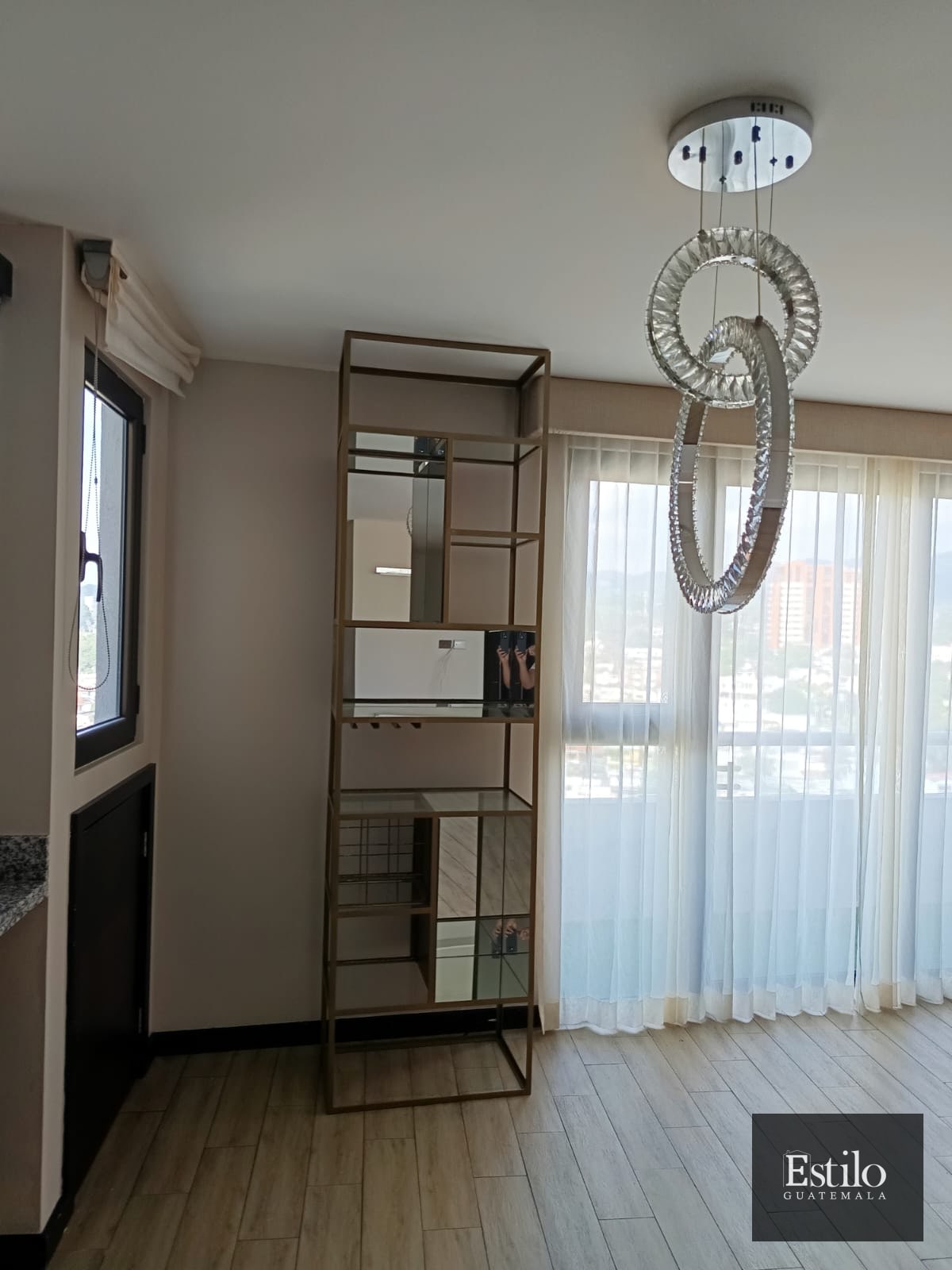 Hermoso Apartamento Con Amplio Balcón - 6