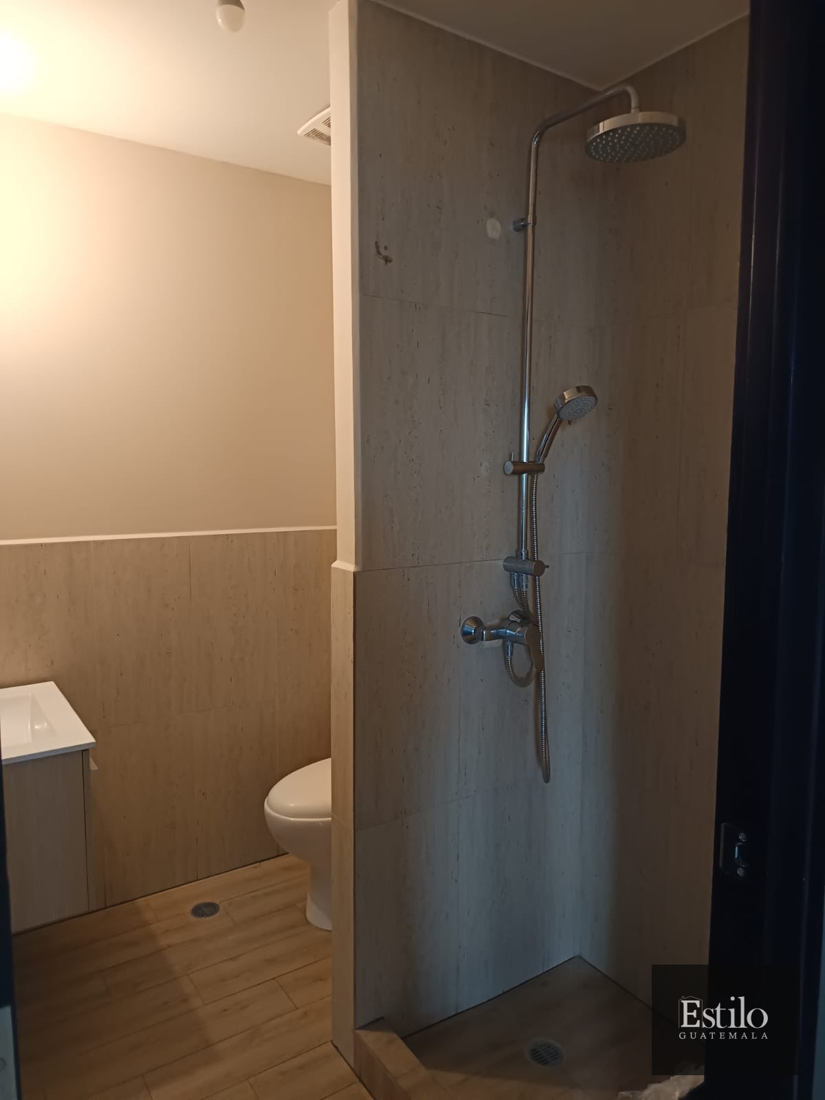 Hermoso Apartamento Con Amplio Balcón - 14