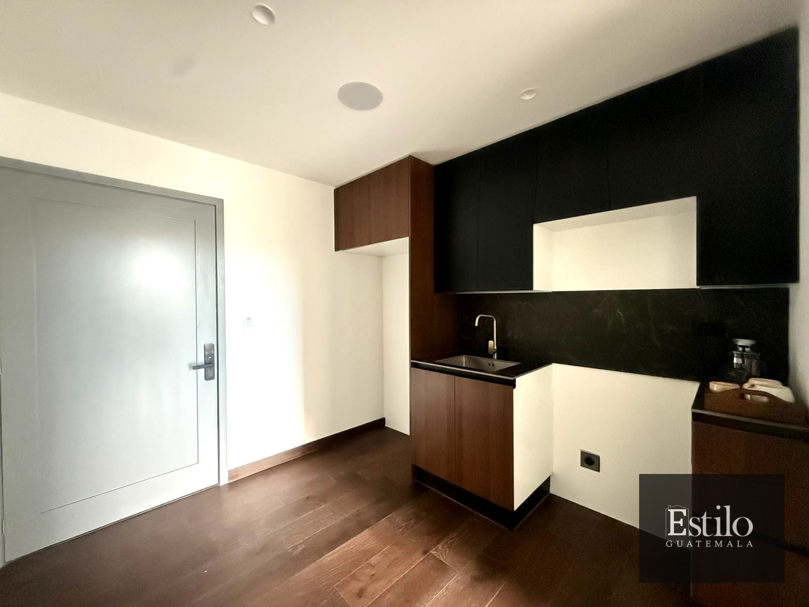 Hermoso Apartamento A Super Precio — Apartamento en Venta en Zona 10, Guatemala, Ciudad — foto 6 de 11
