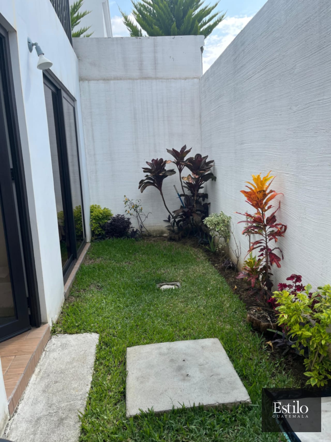 PRECIOSA CASA CON MUEBLES EN ANTIGUA GUATEMALA — Casa en Venta en Antigua, Sacatepéquez — foto 13 de 16